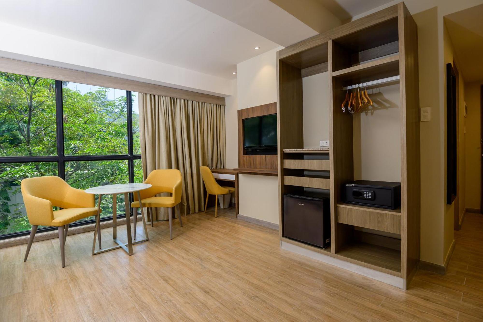 Hotel Surestay By Western Cebu