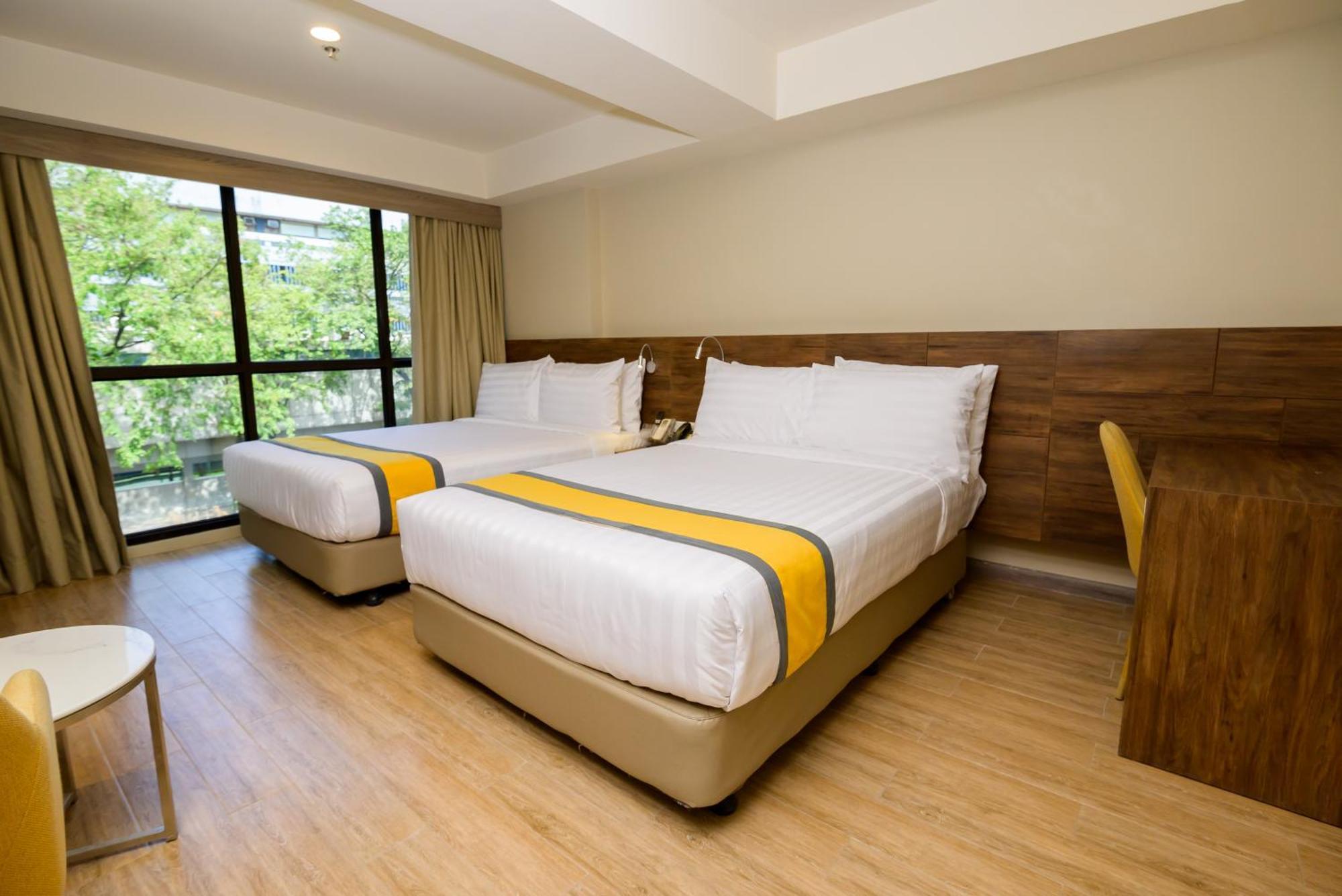 Surestay By Western Hotel 3*