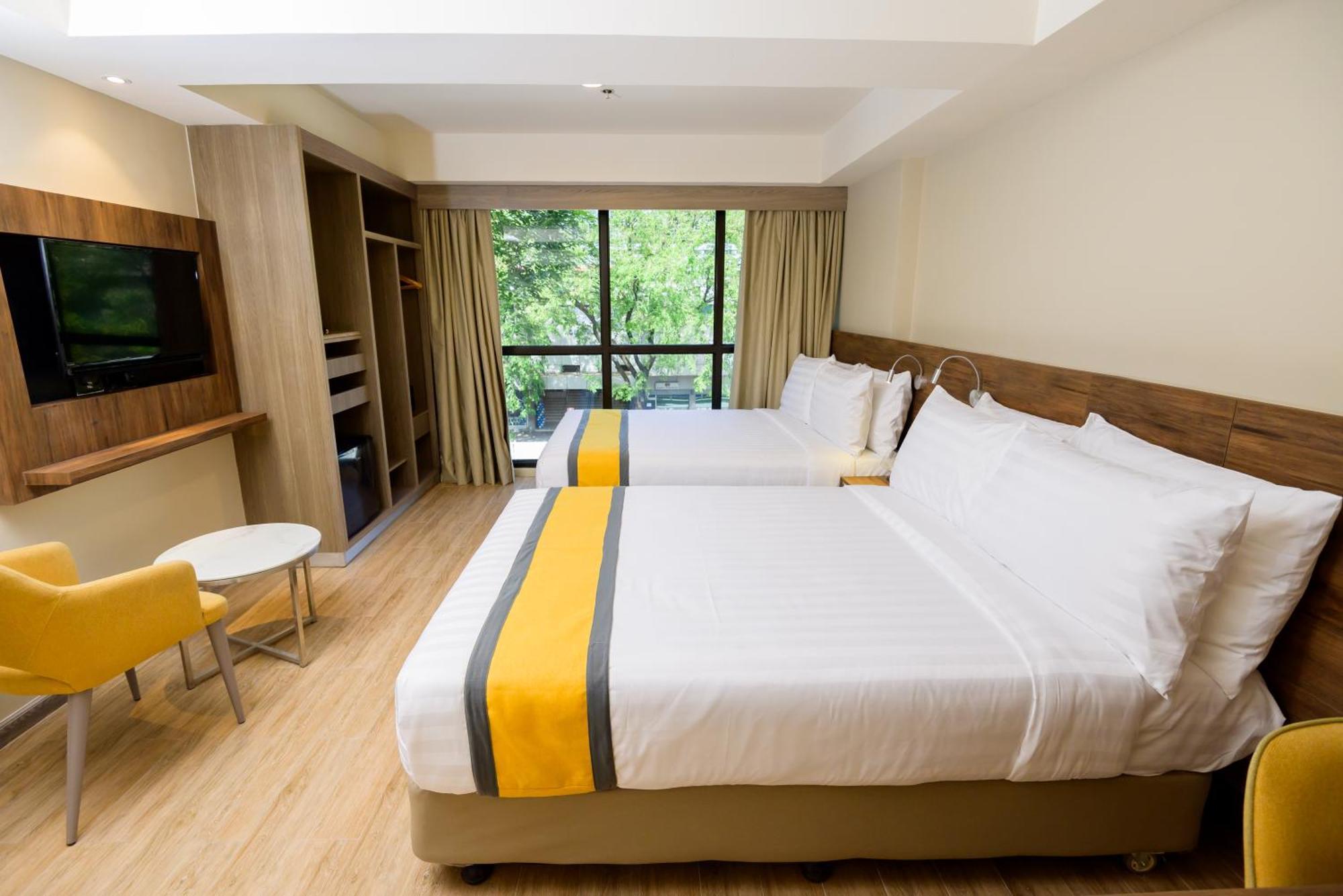Surestay By Western 3* Cebu