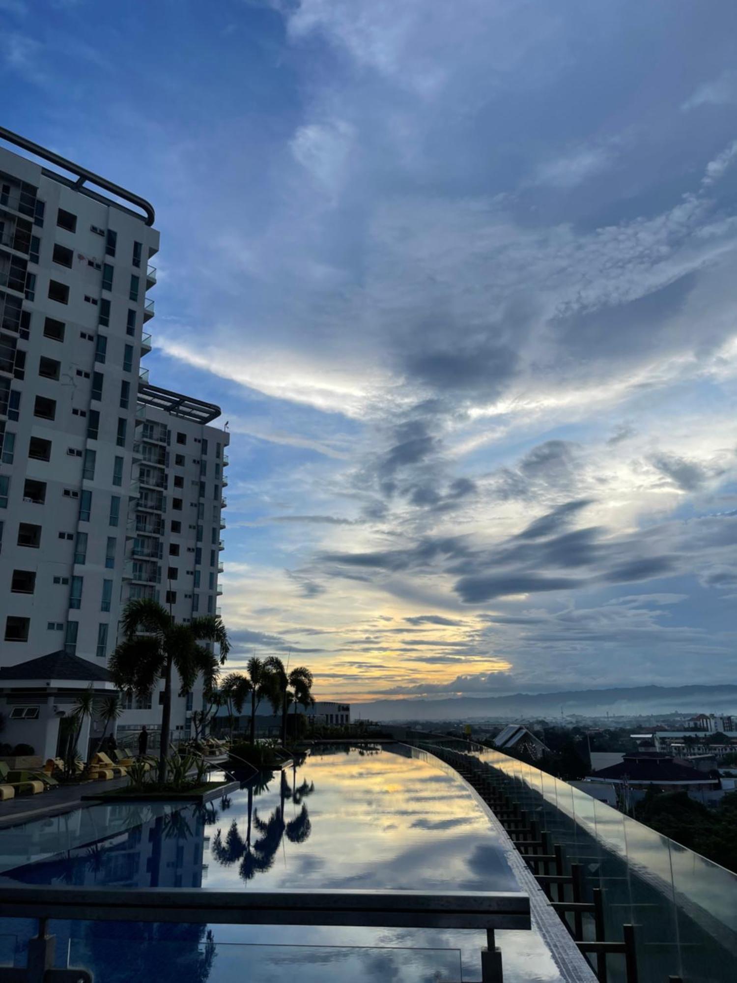 Cozy By The Aparthotel Lapu-Lapu City