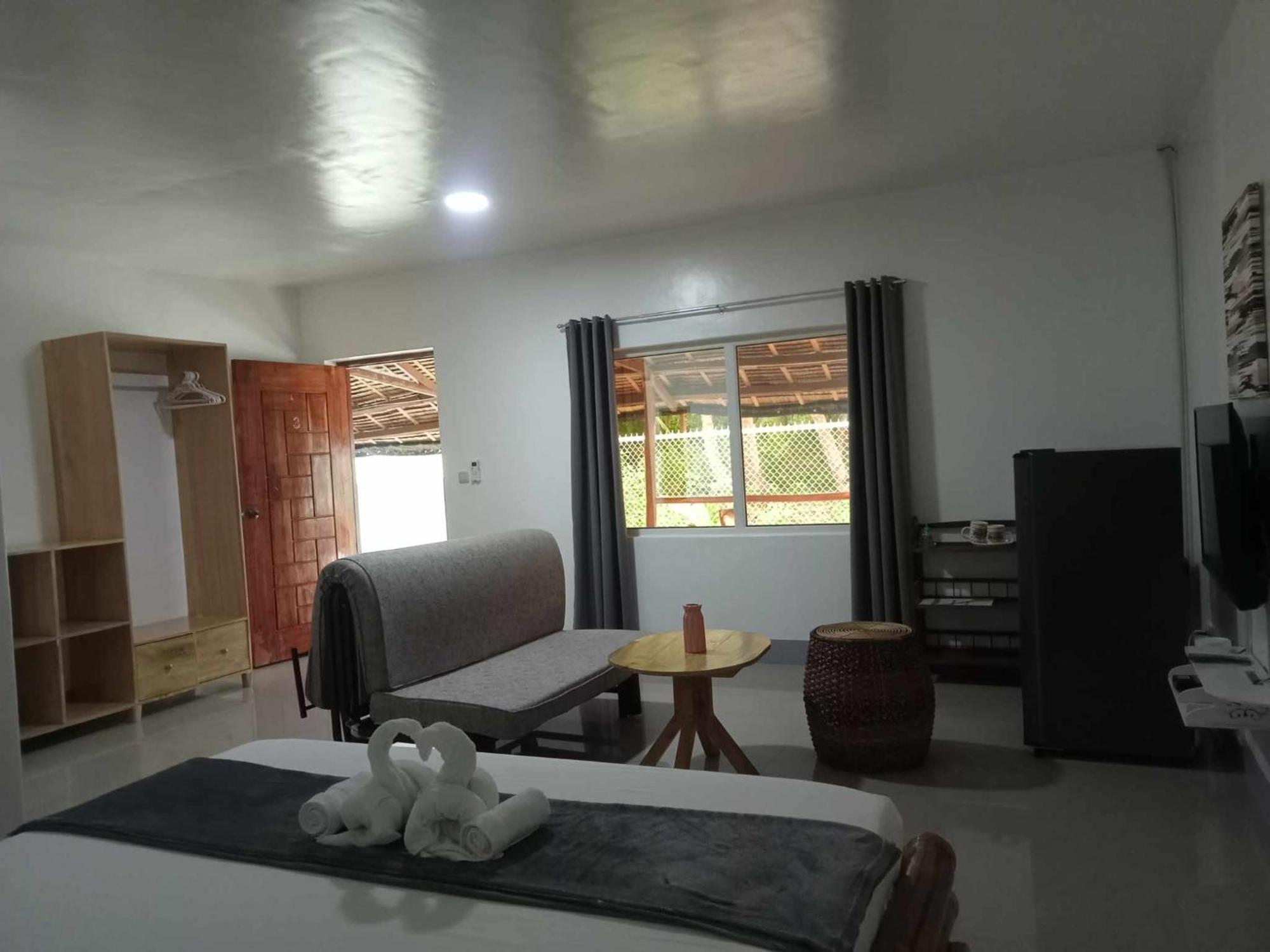 Skott's Comfy Santa Fe (Cebu)