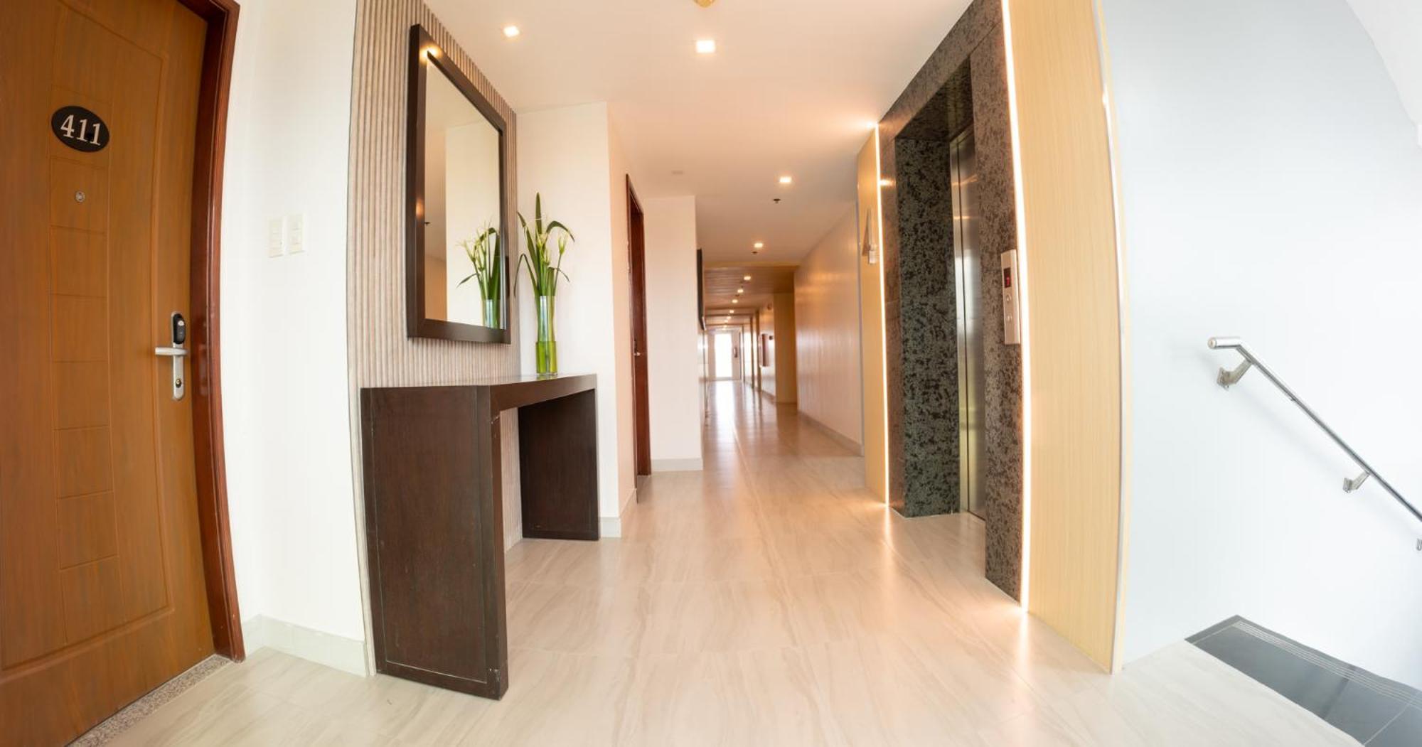 Allure & Hotel 3*