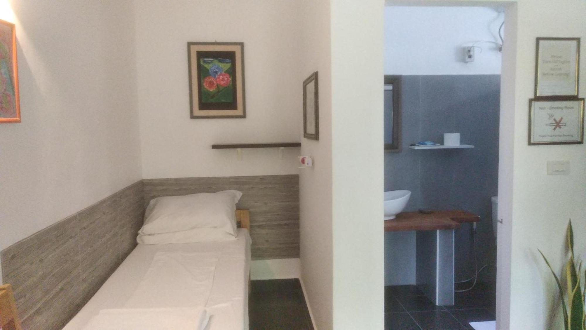 Gardenia House Rent Guest house *