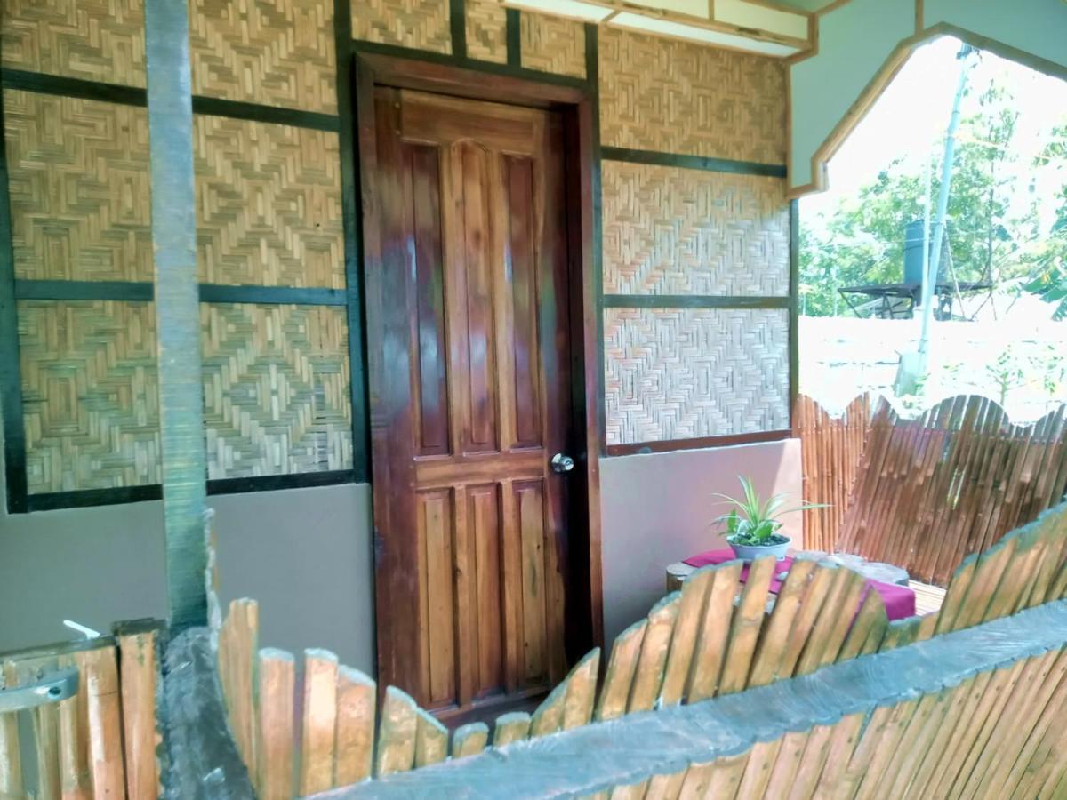 Banamboo Hostel