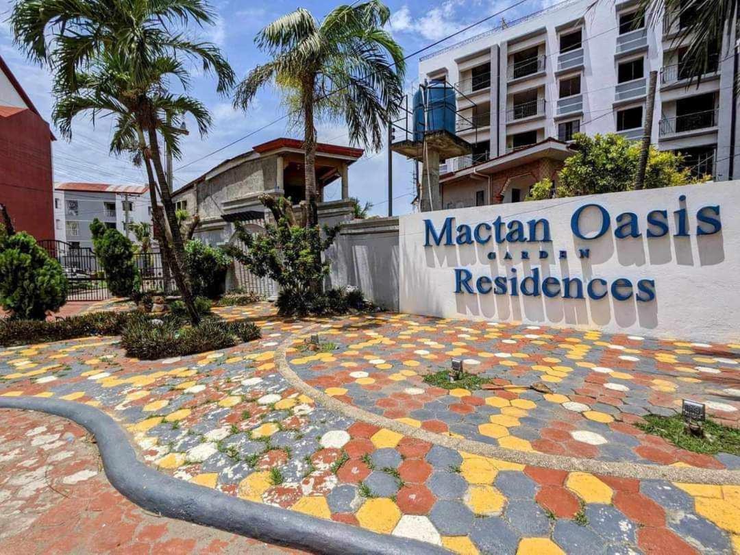Mactan Oasis Apartment *