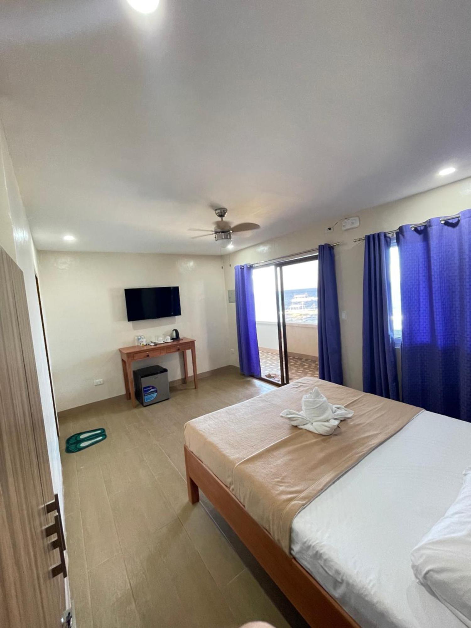 Marina Village * Moalboal