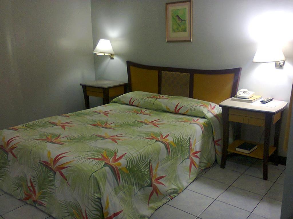 Hotel Business 3*