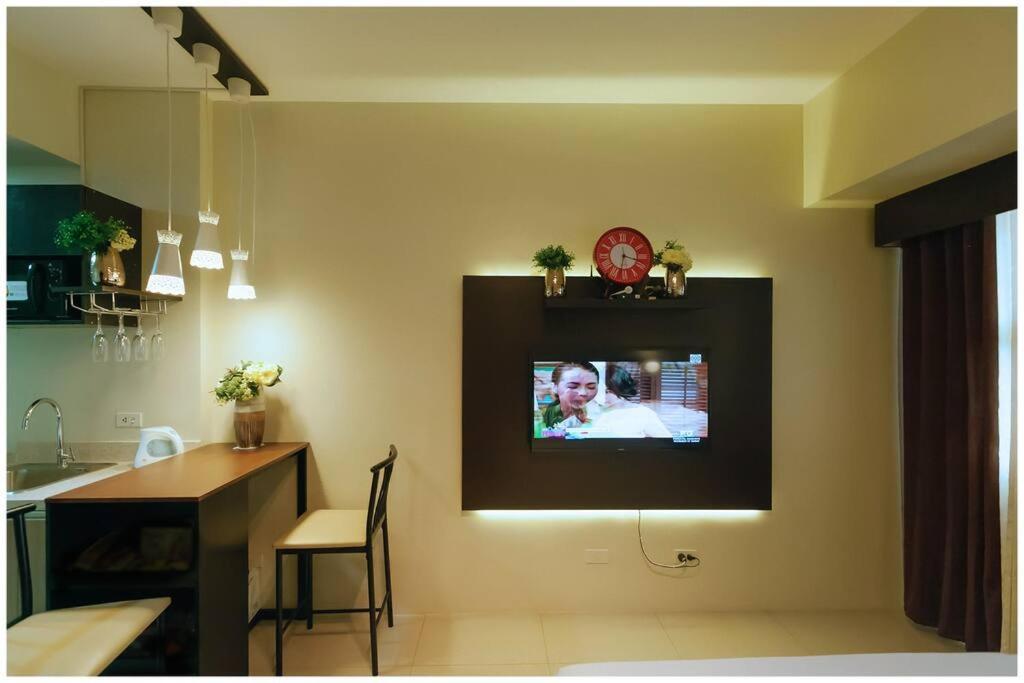 Apartment Stunning Center