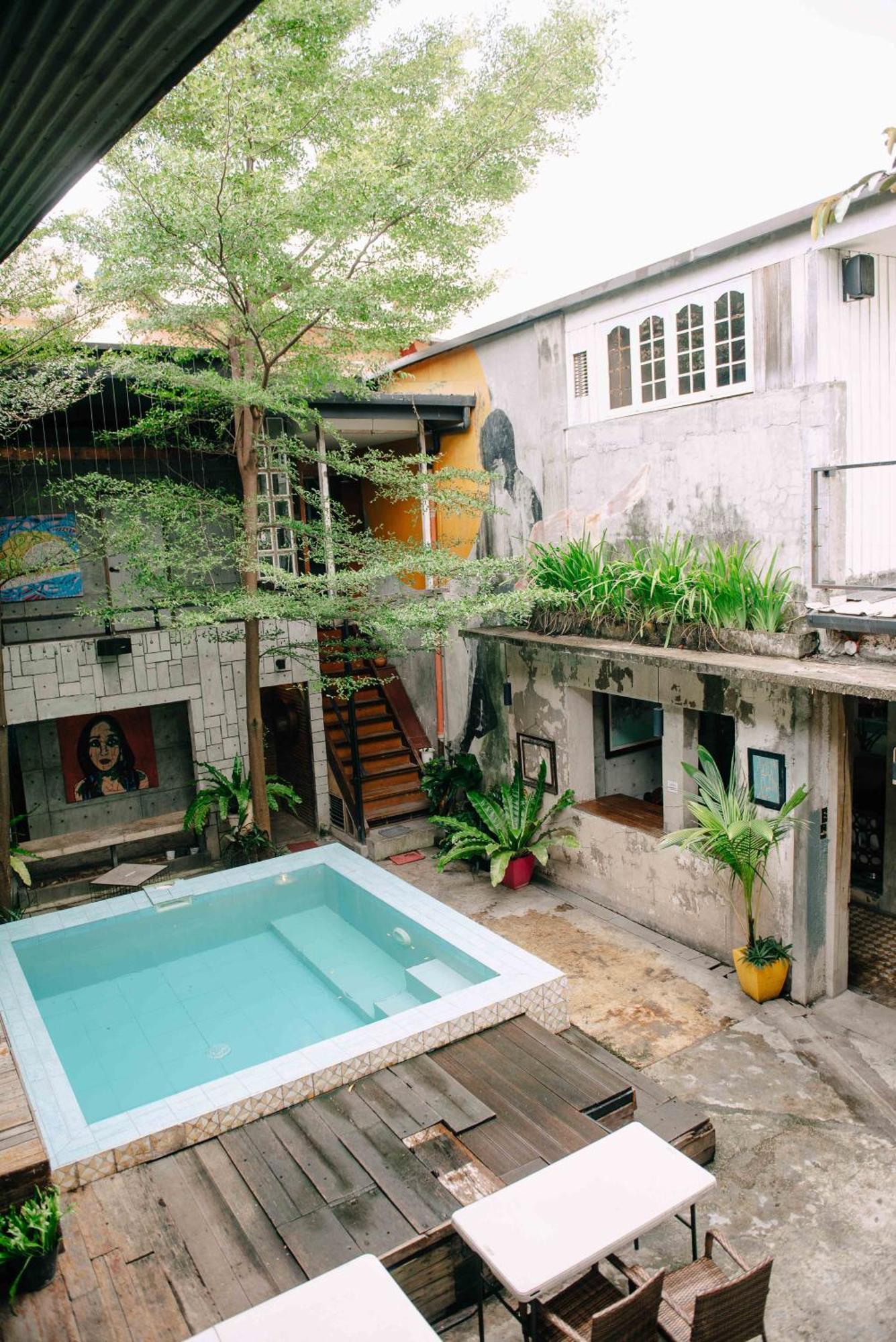 The Flying Fish * Cebu