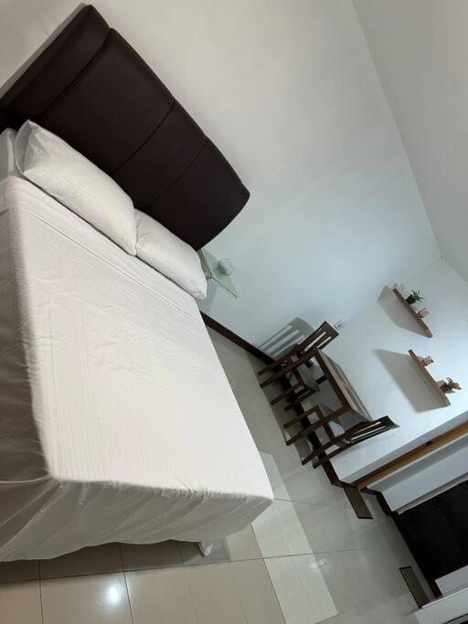 Urban Homes Apartment Nawanao