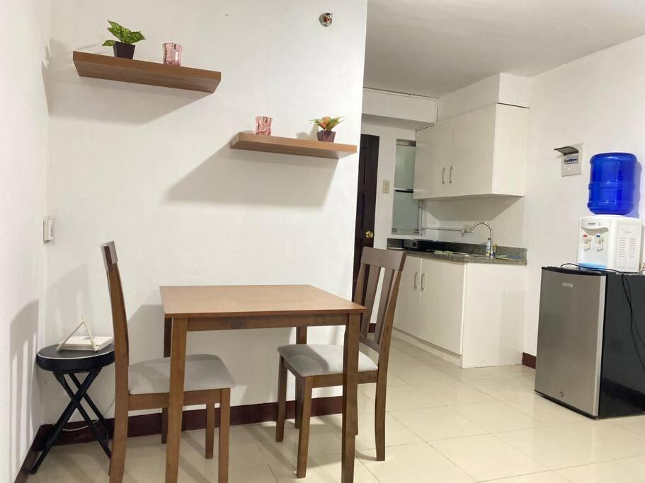 Urban Homes Apartment *