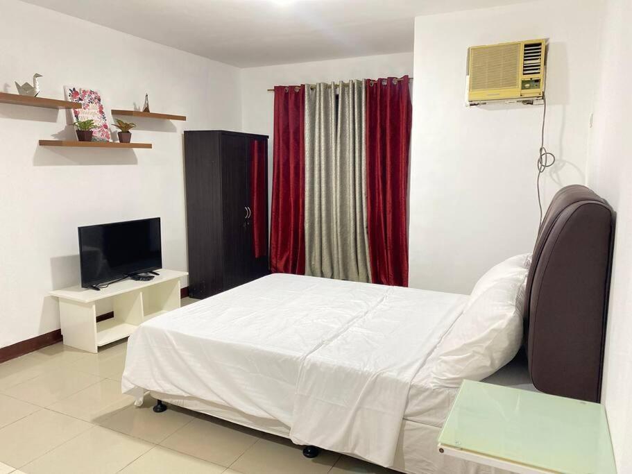 Urban Homes Apartment Nawanao
