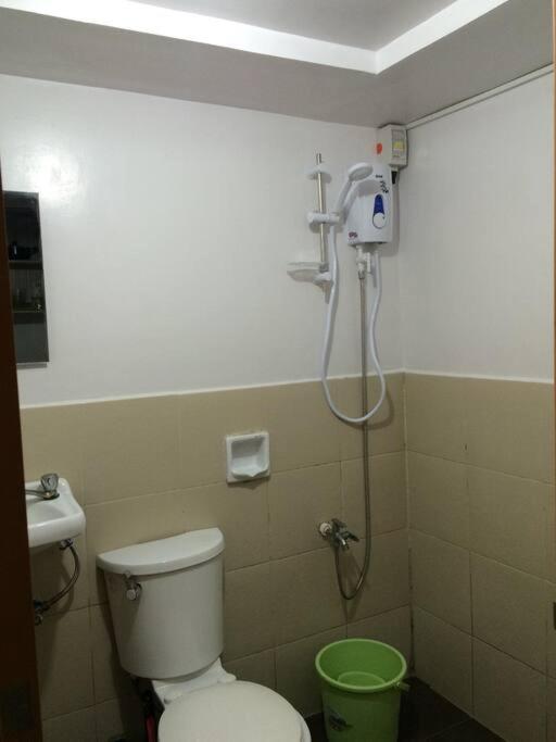Urban Homes Apartment Nawanao