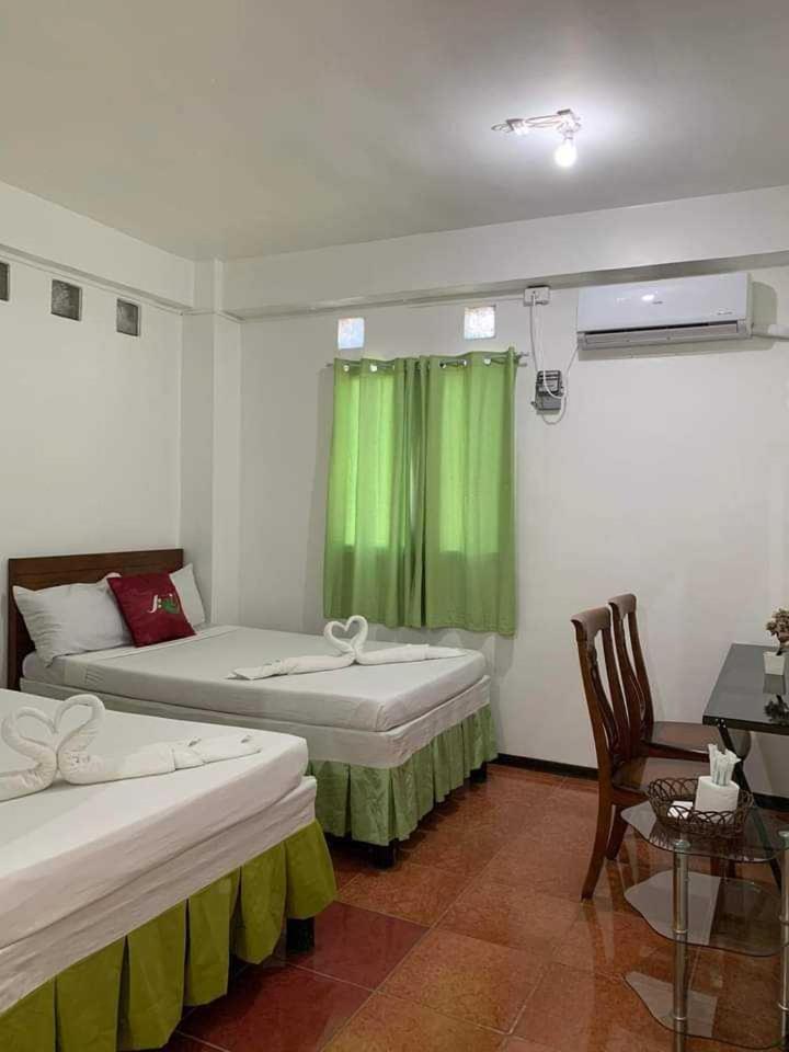Axis 2* Lapu-Lapu City