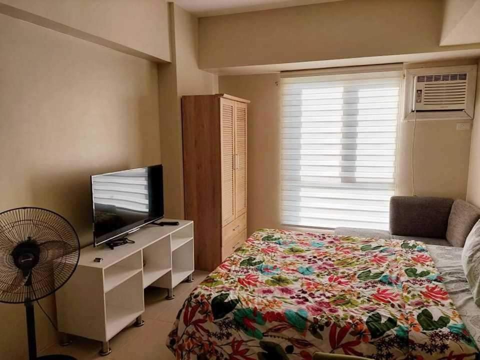 Lsy Ayala Riala Apartment