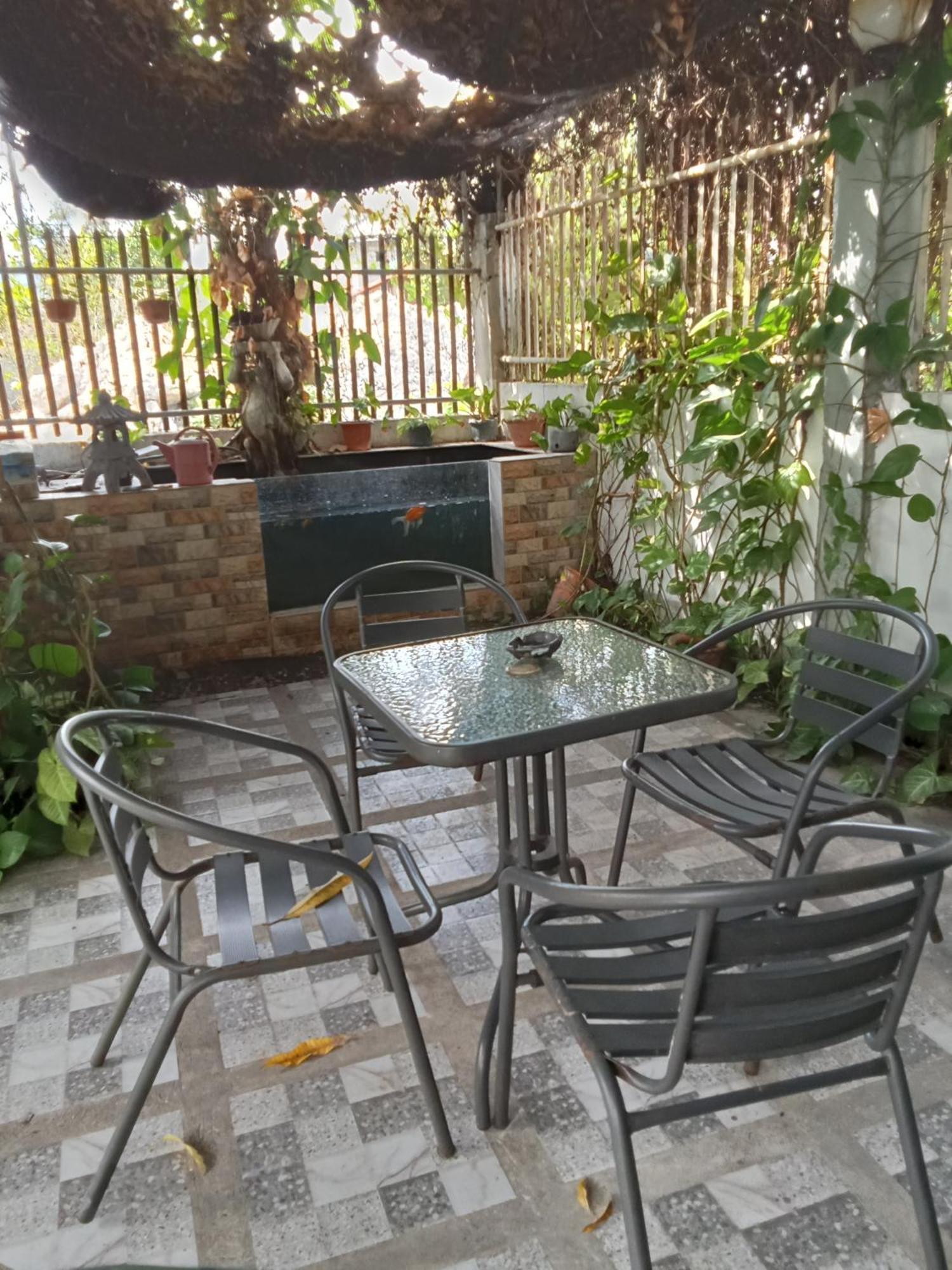 Yoo Darius' Residences Moalboal