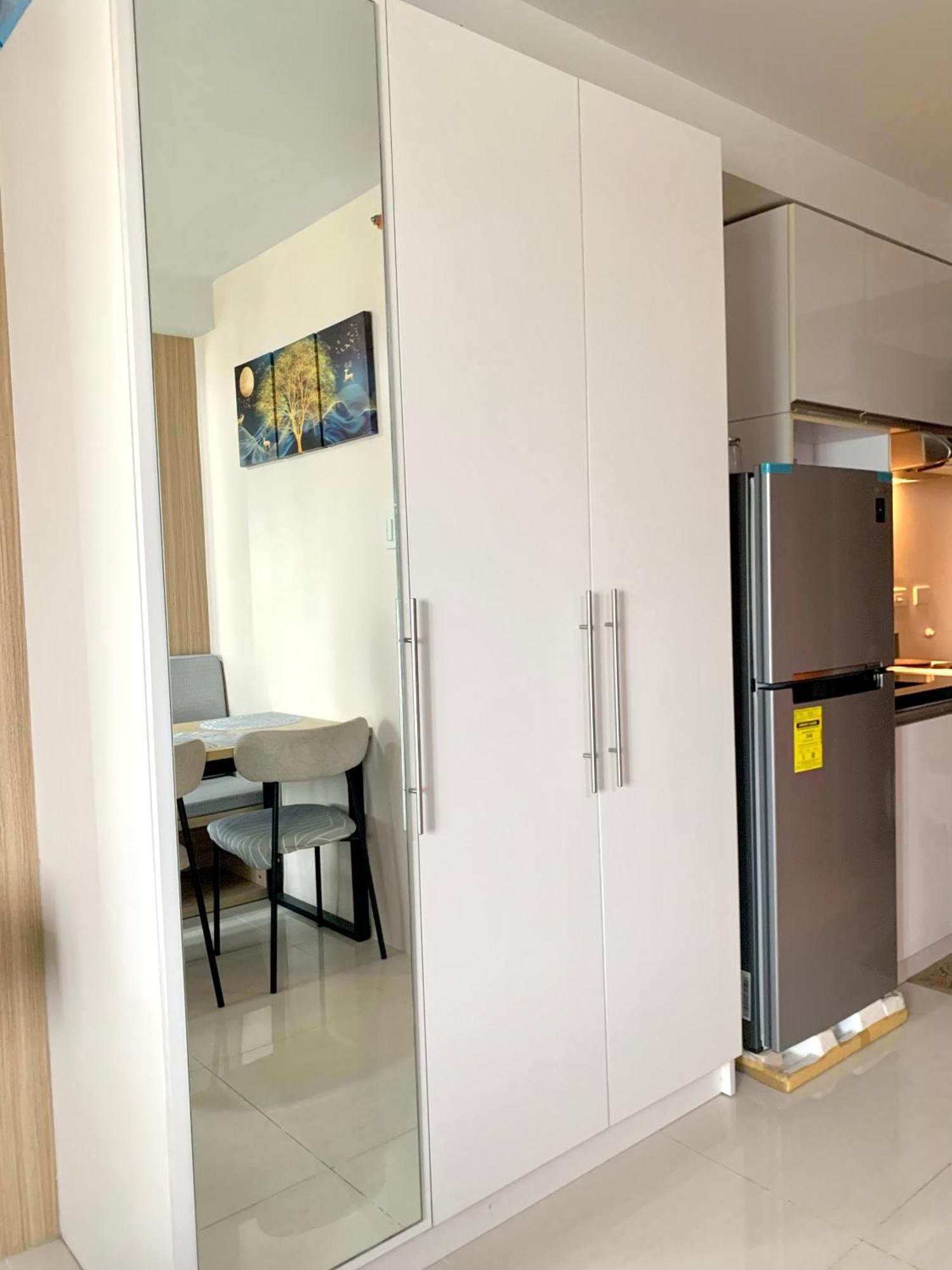 Apartment The Persimmon Near Ayala And Sm Cebu