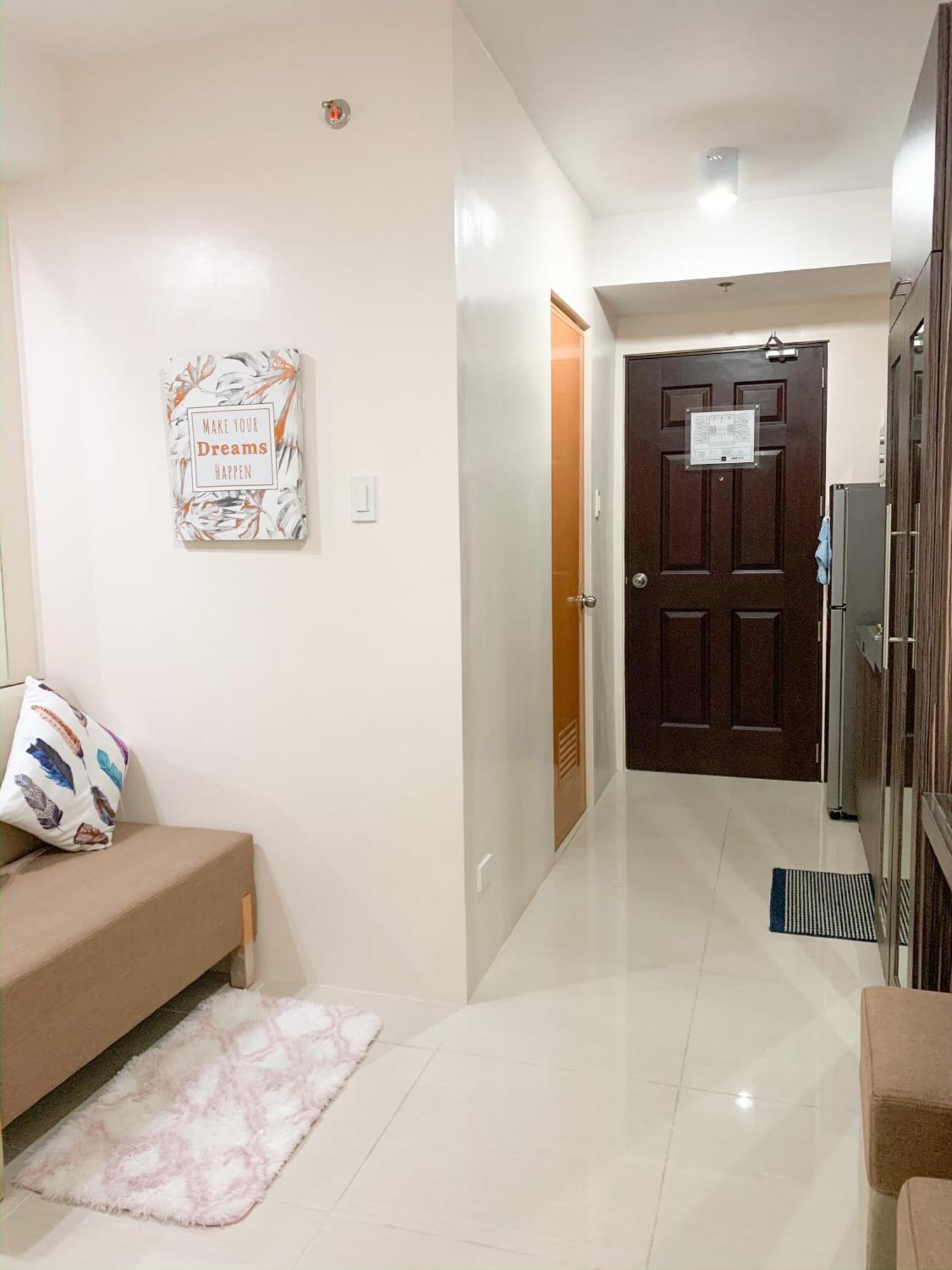 The Persimmon Near Ayala And Sm Apartment Cebu