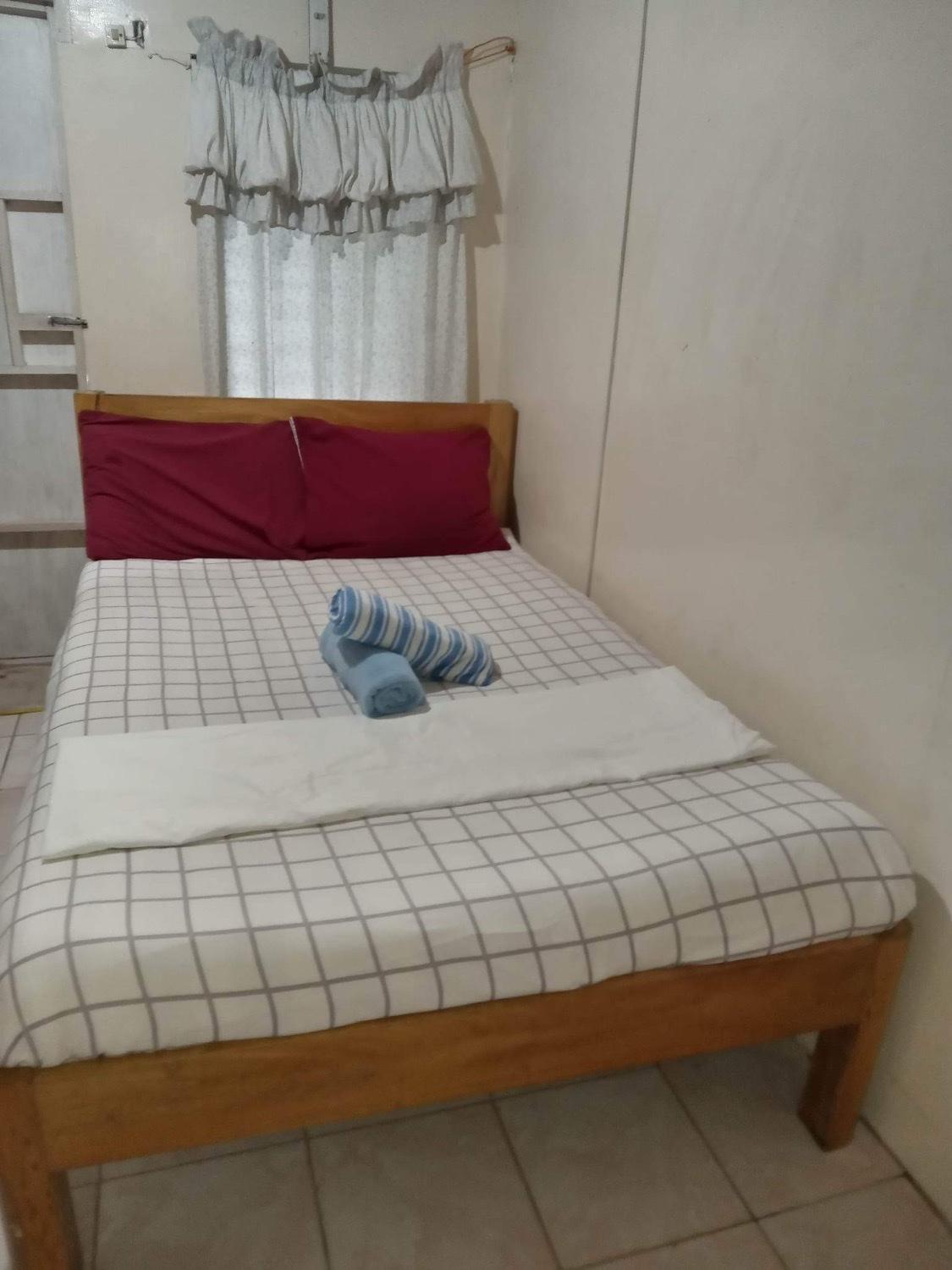 Resort Pescador View - Beachfront & By The Ocean Hostels & Restaurant Moalboal *