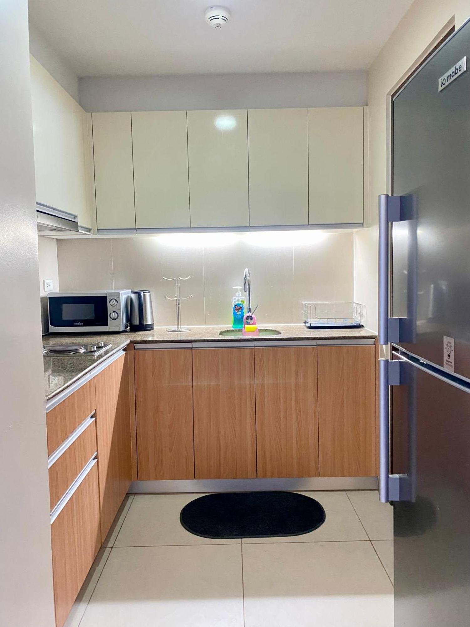Staycation 10-15mins At Airport Apartment *