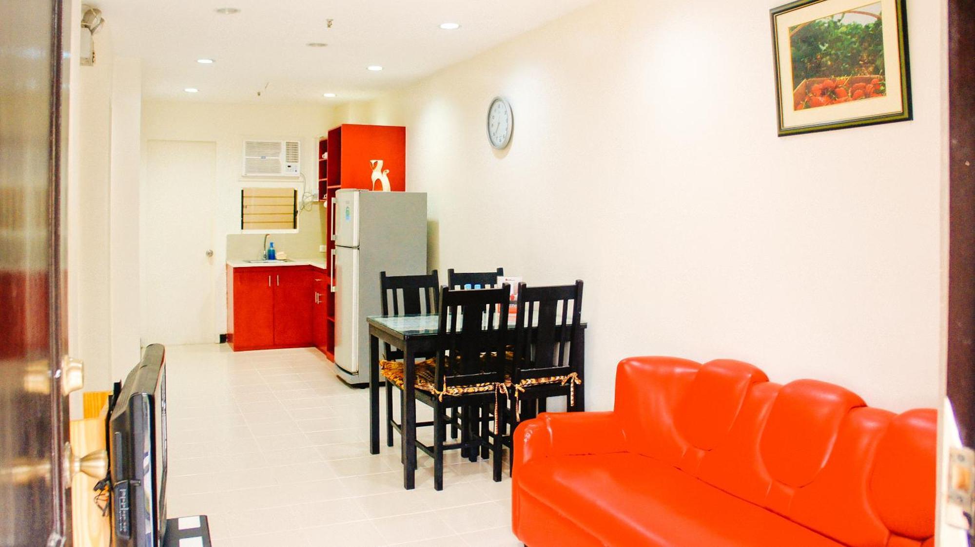 Hotel Reddoorz @ Mabolo 3*