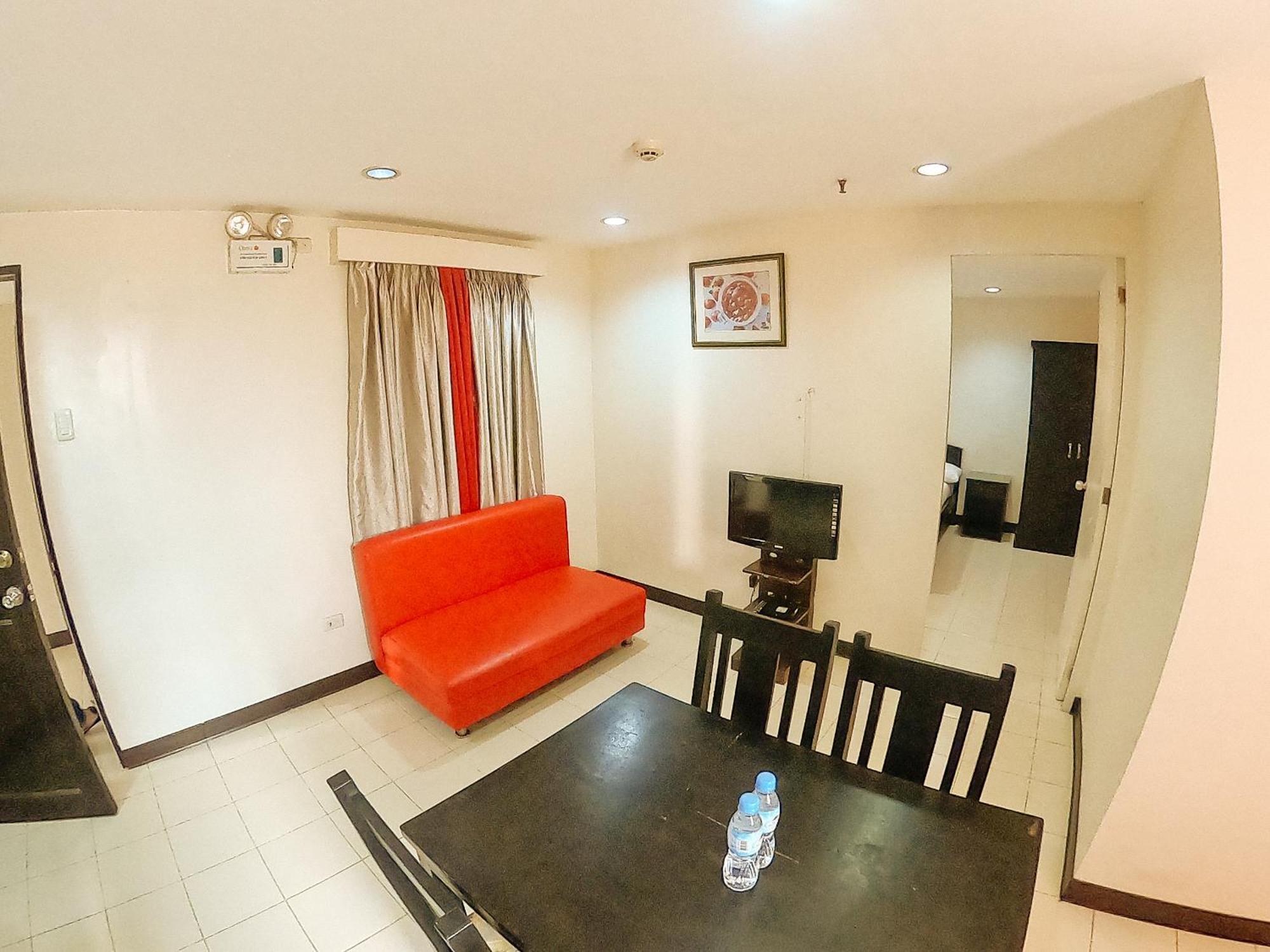 Hotel Reddoorz @ Mabolo