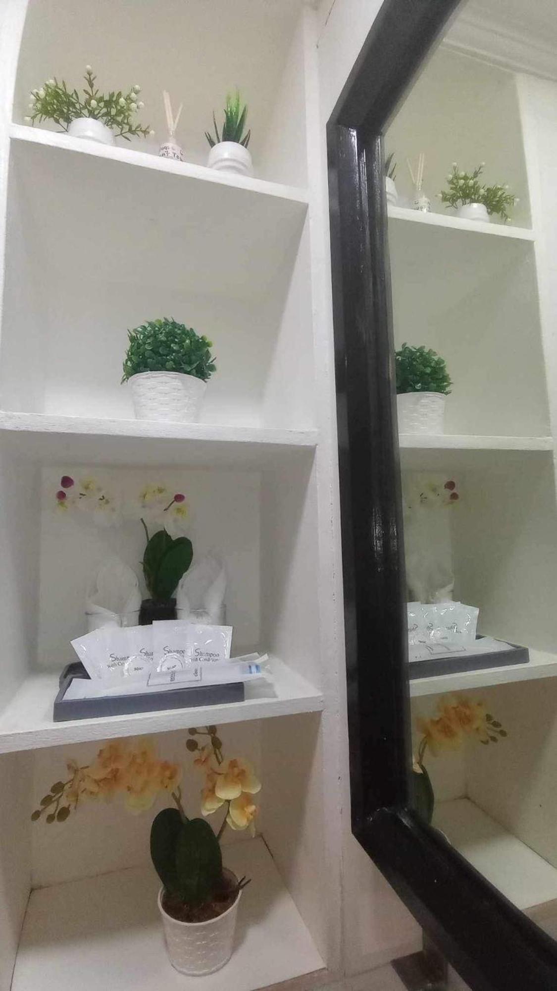 Apartment Tlt Condotl-near Airport At Kiener Hills