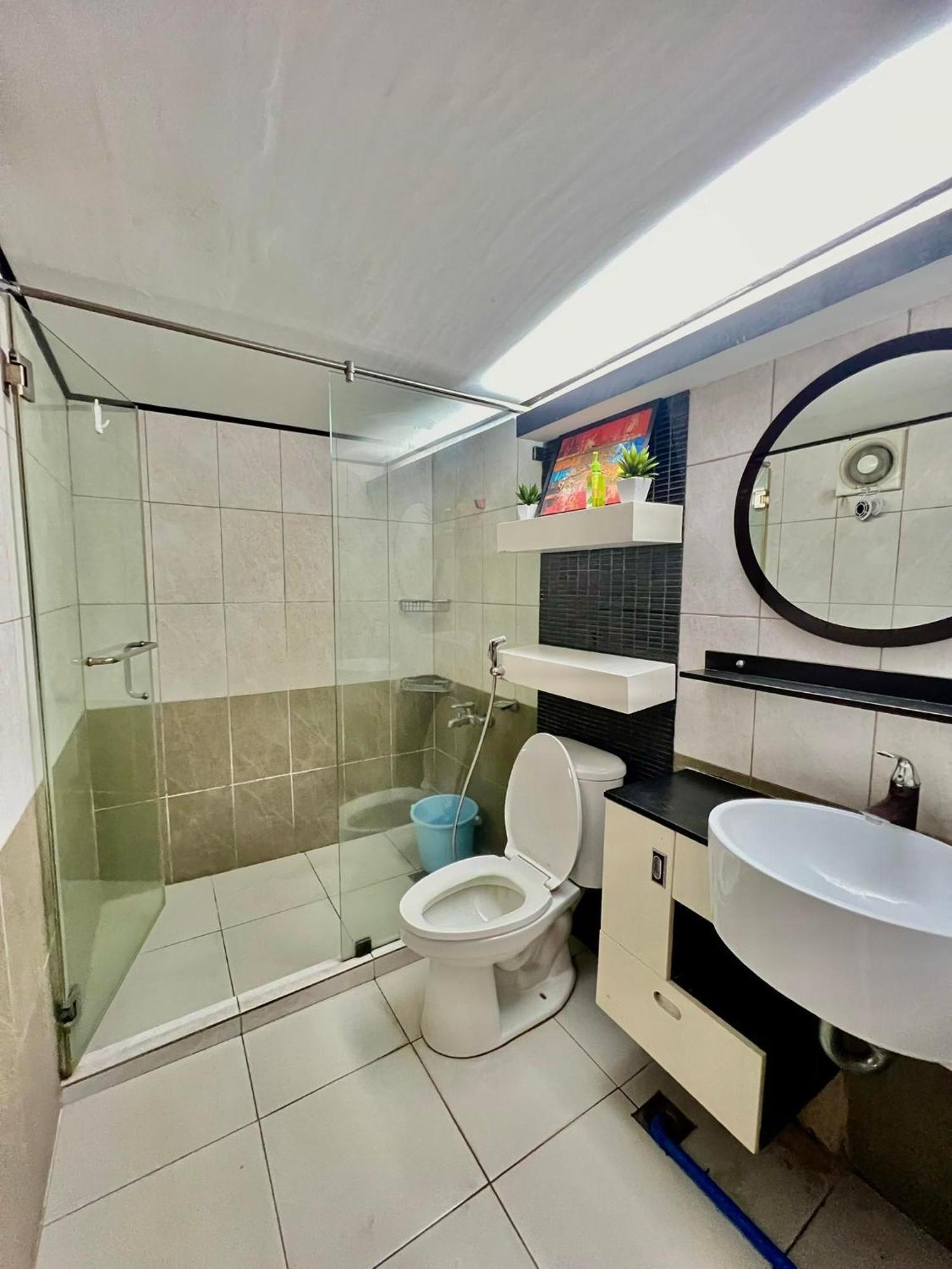 Huge Loft Type At Queen Of The South Cebu