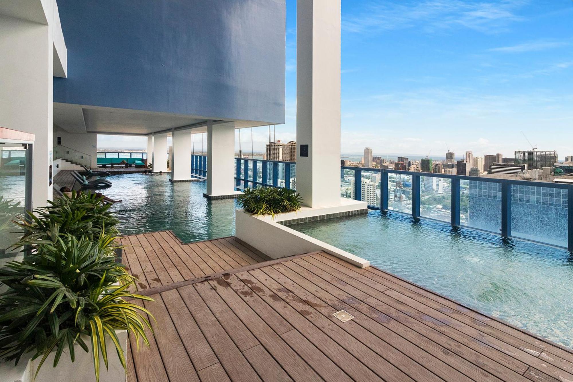 38 Park Avenue Condominum In It Park * Cebu