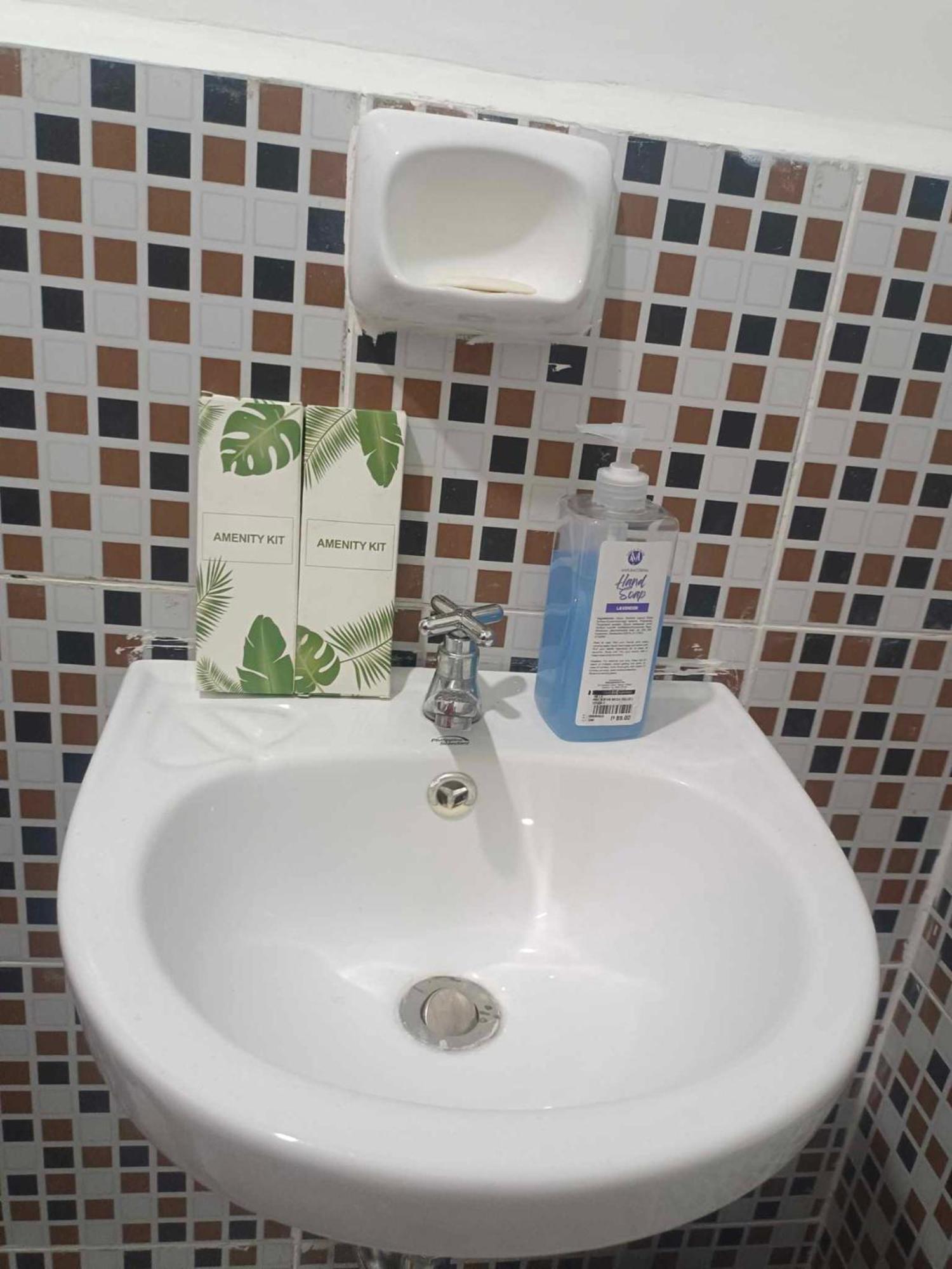 Guest house Warm Tourist Badian