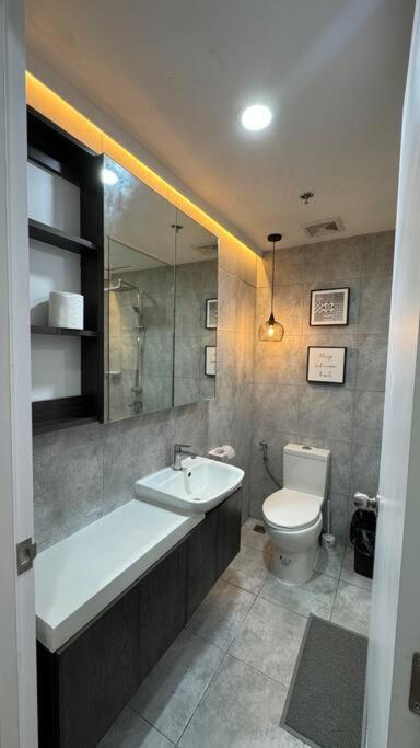 Idcs Place At Westjonesresidences Fuente Apartment Cebu