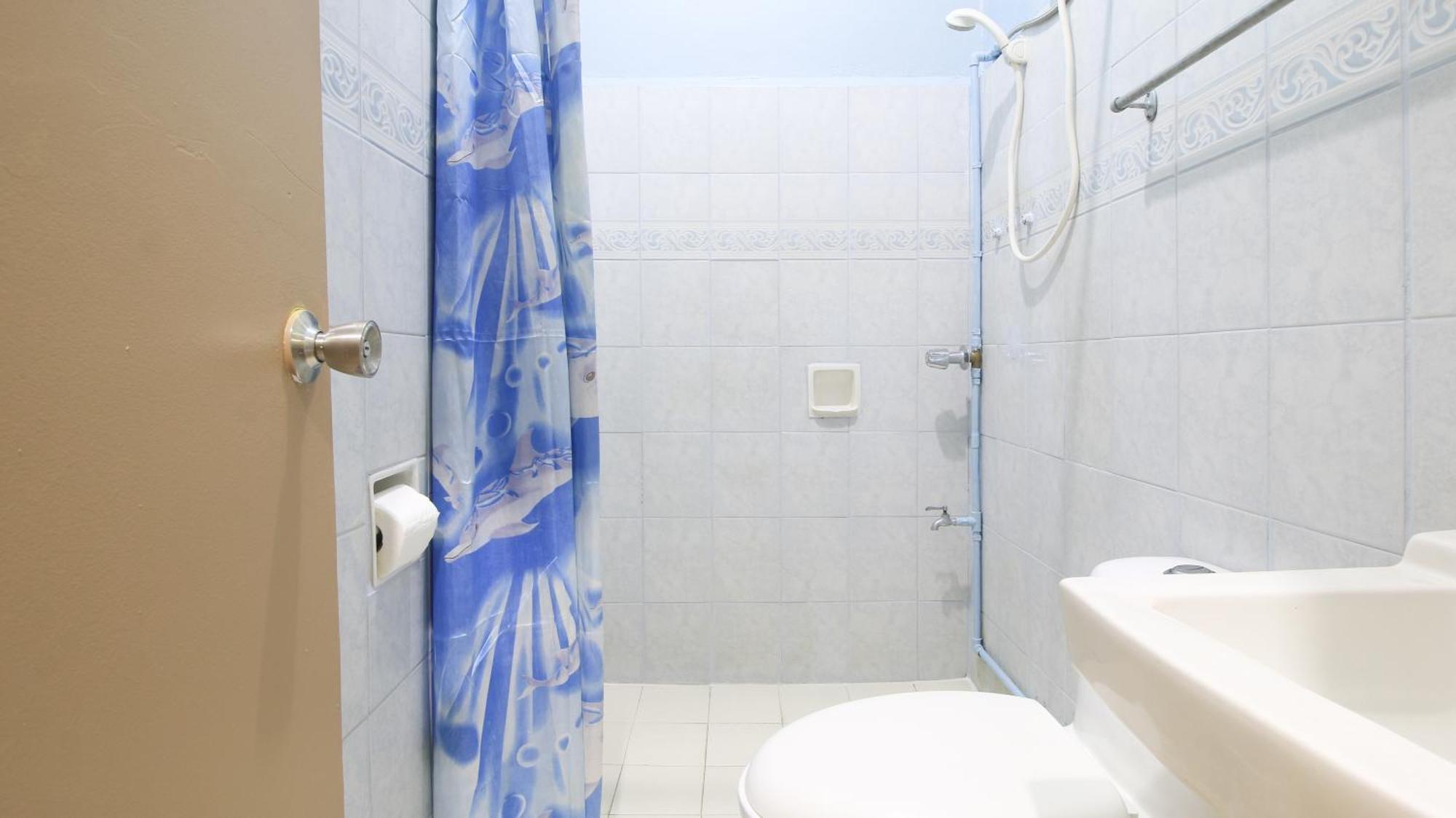Hotel Reddoorz @ Bankal Lapulapu