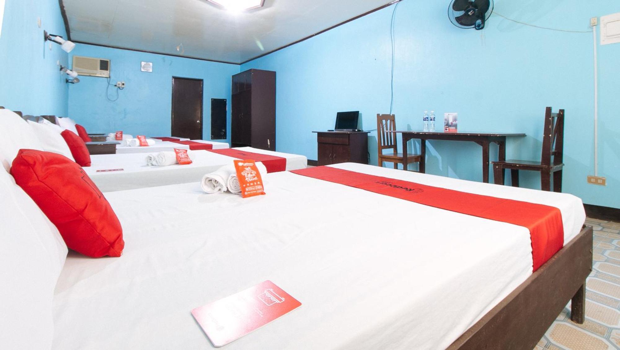 Reddoorz @ Costa Roca Balamban 3*