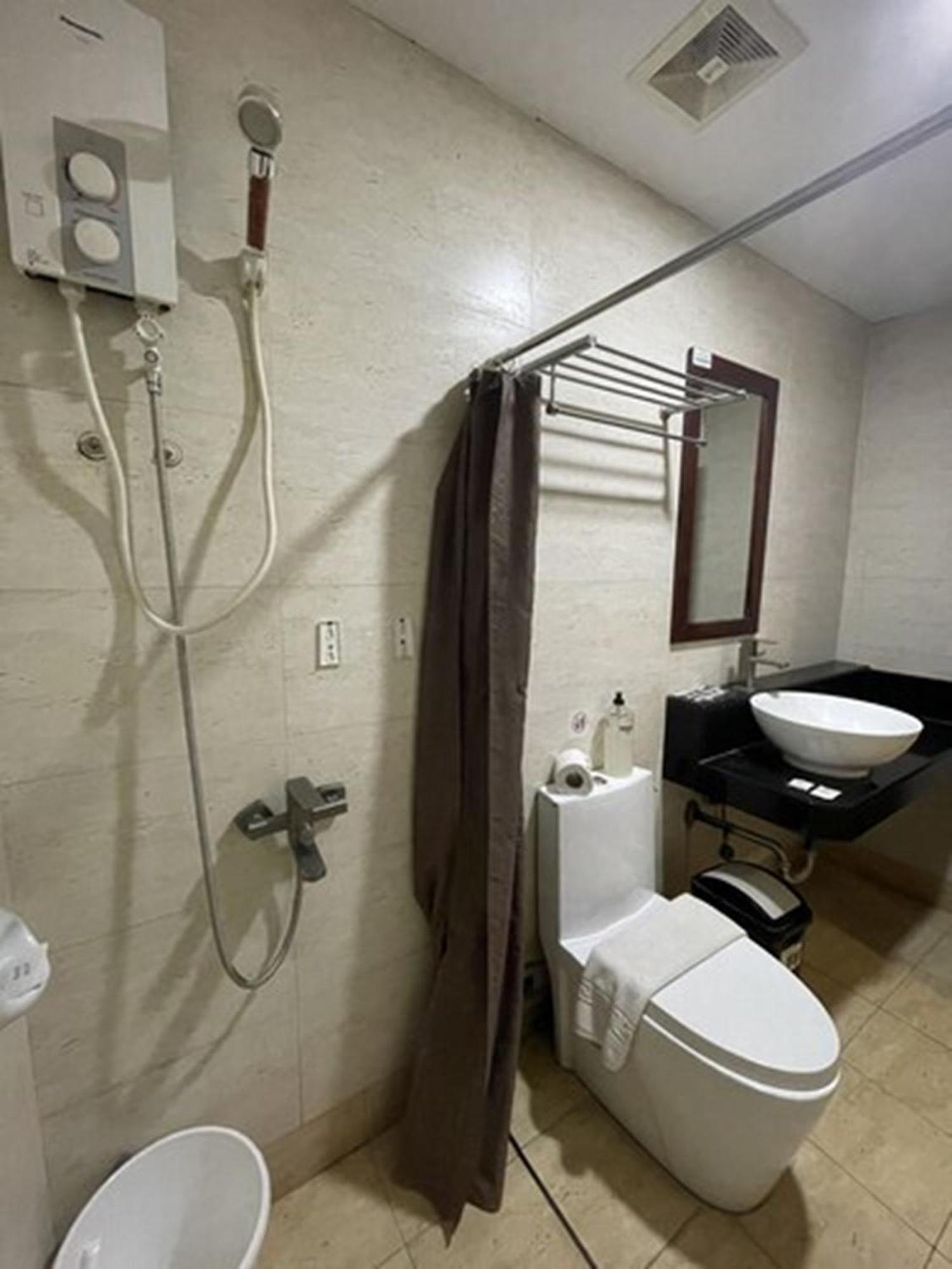 Hotel Capitol & Powered By Cocotel Cebu