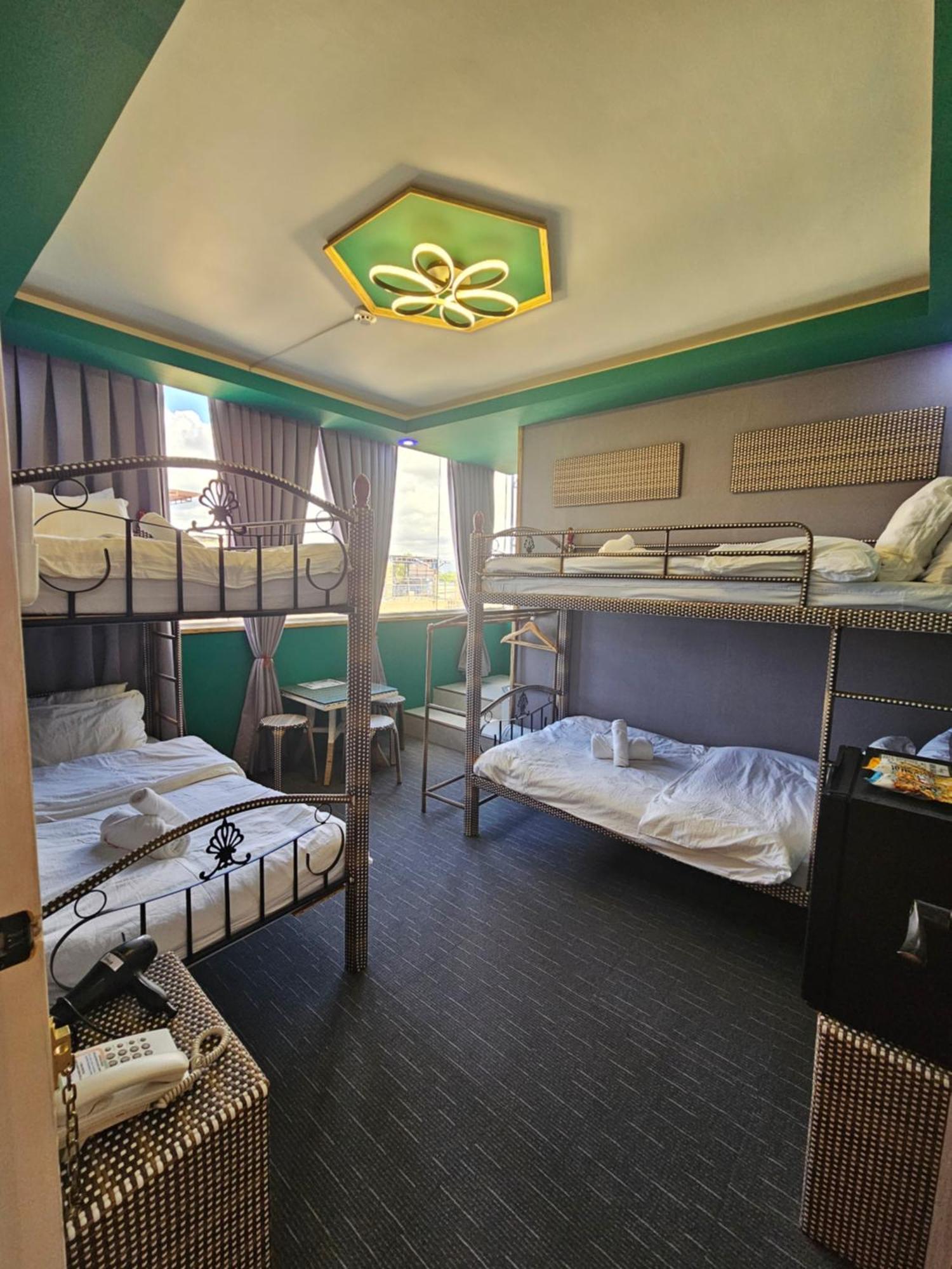 Attic Capsule 3* Marigondon (Cebu)