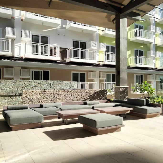 Apartamento 212b Amani Grand Residences Near To Airport With Pool, Gym, Wifi, Netflix Lapu-Lapu City