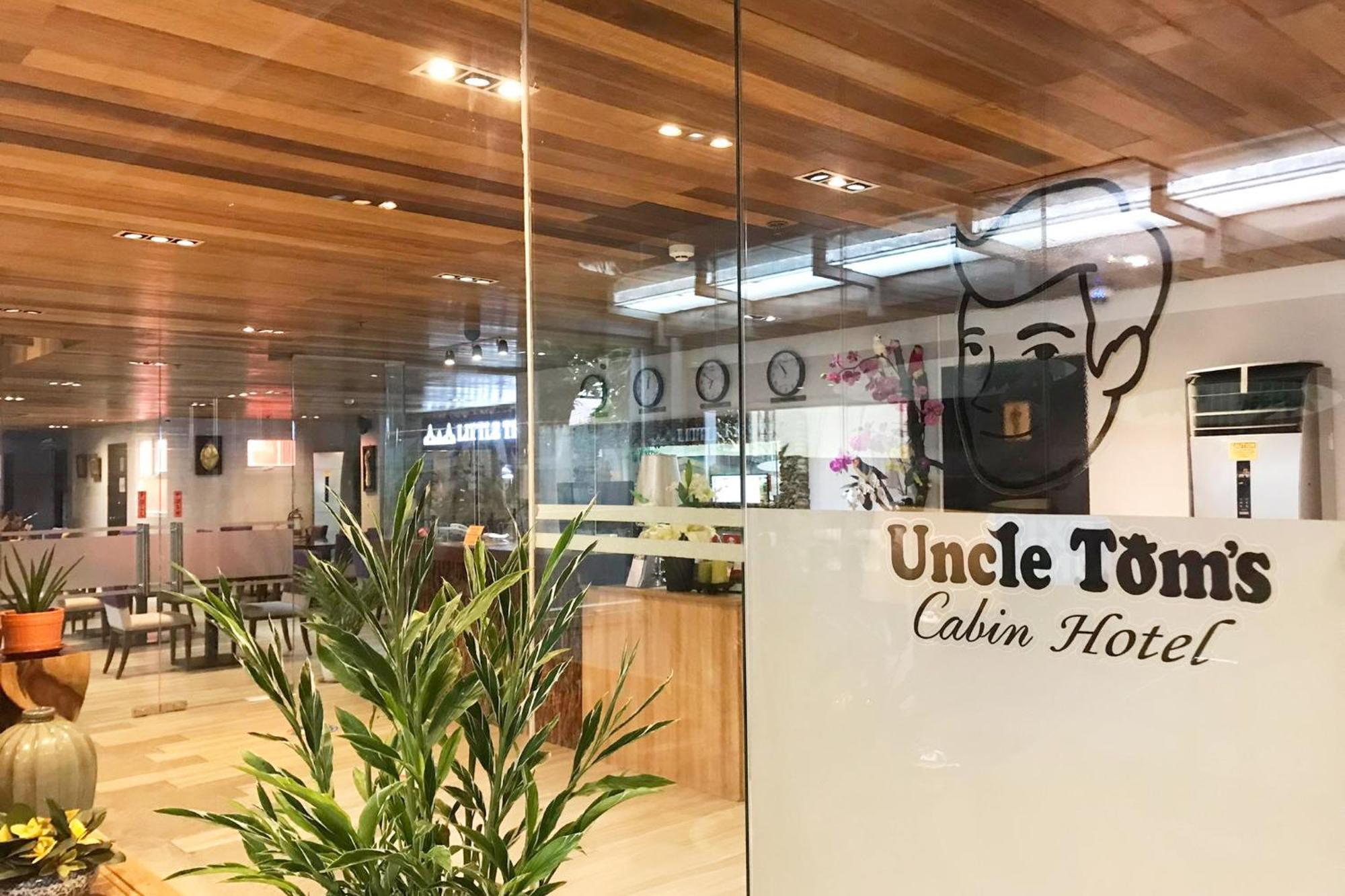 Uncle Tom's Powered By Cocotel Hotel