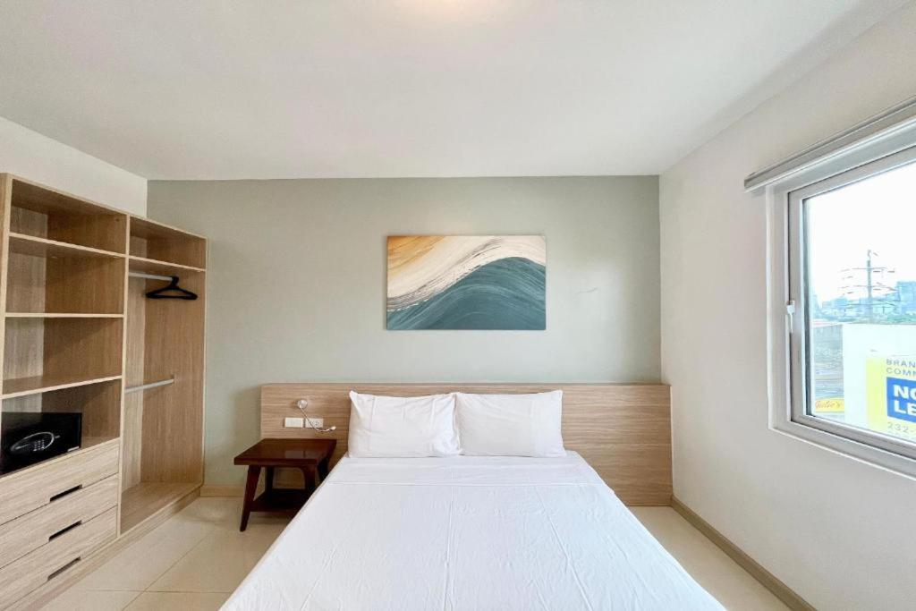 Chatswood Residences And *