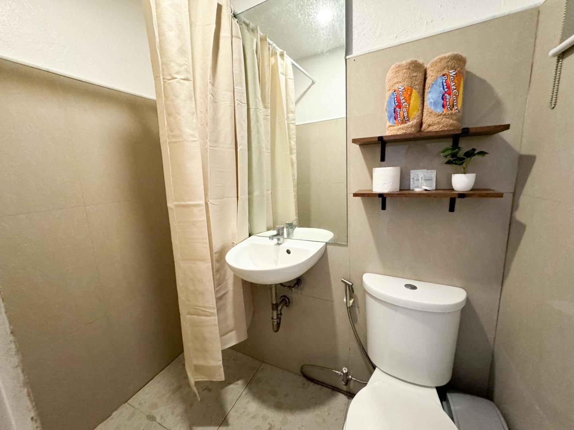 Hotel West Coast House 5*