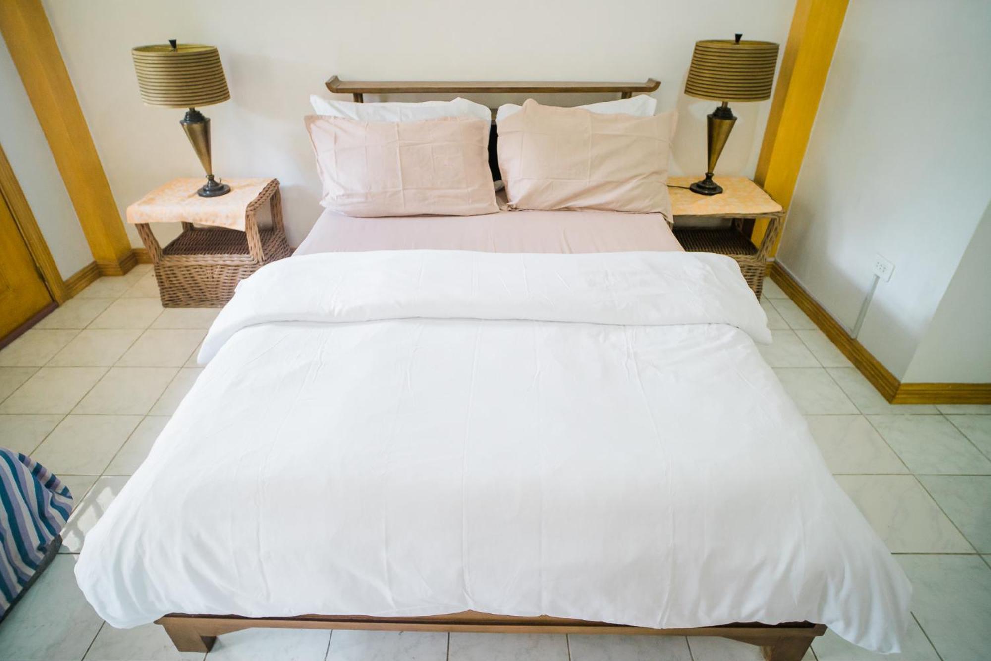 Guest house Danao Rm House *