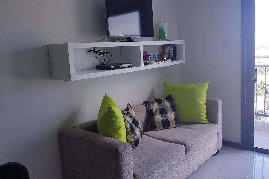 Ramos Luxury With Balcony Apartment *