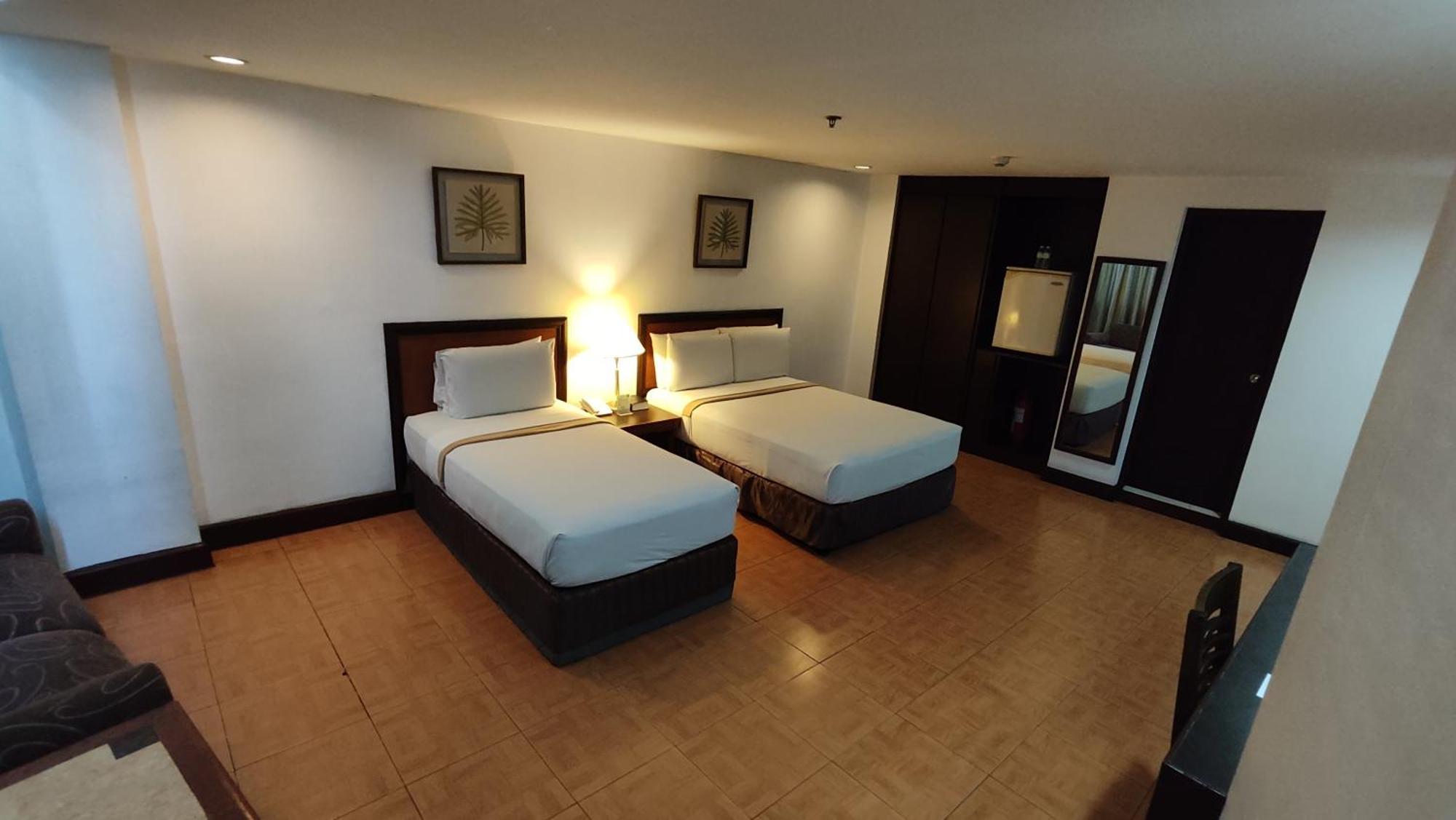 Hotel Rajah Park By Hiverooms 3*