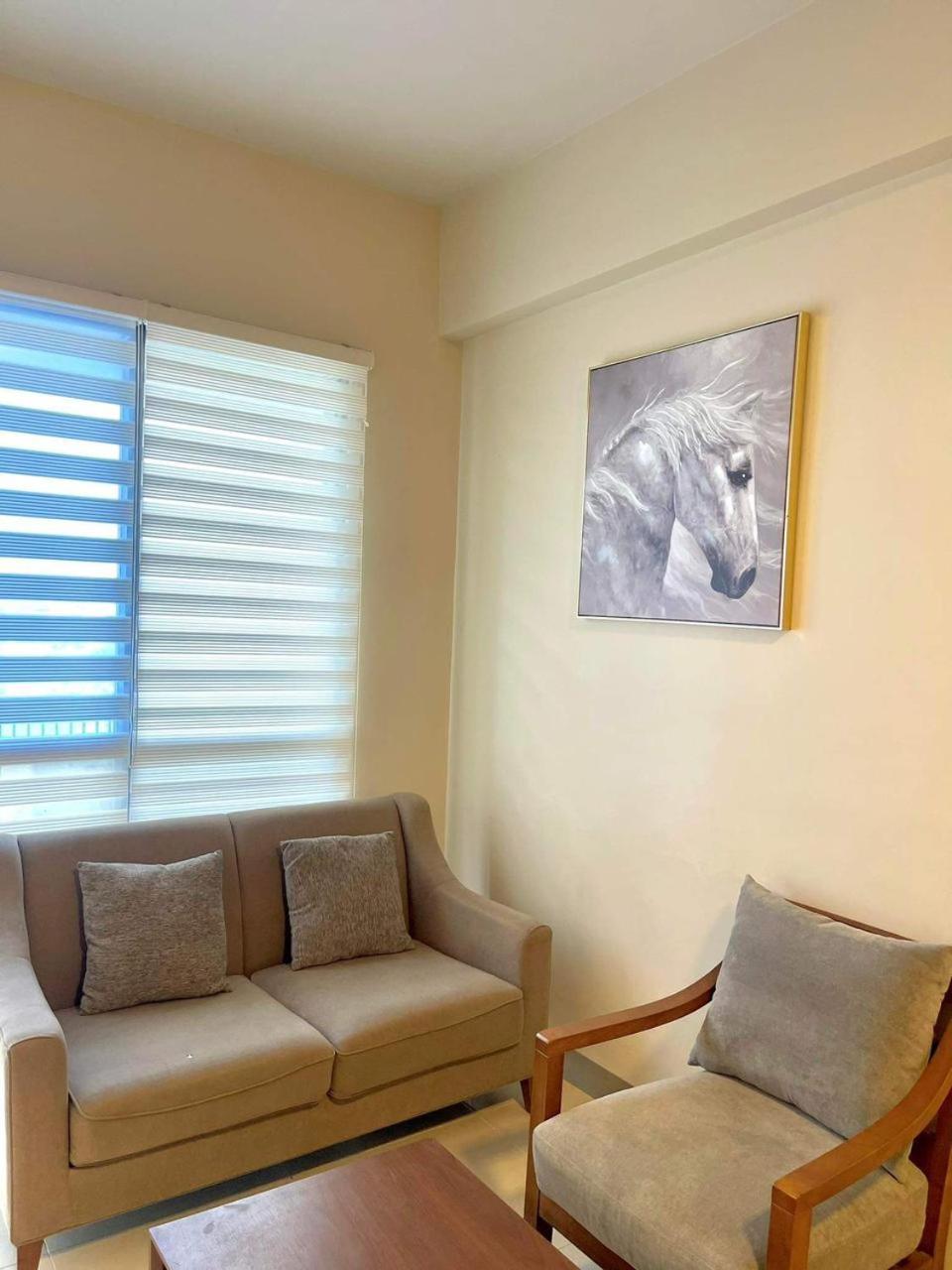 Mactan Newtown Boulevard * Punta Engano (Mactan)