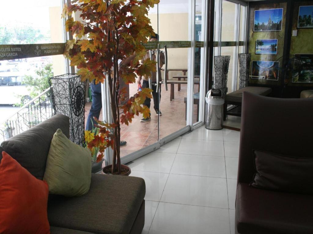 Sampaguita Plaza Garcia Hotel 3*