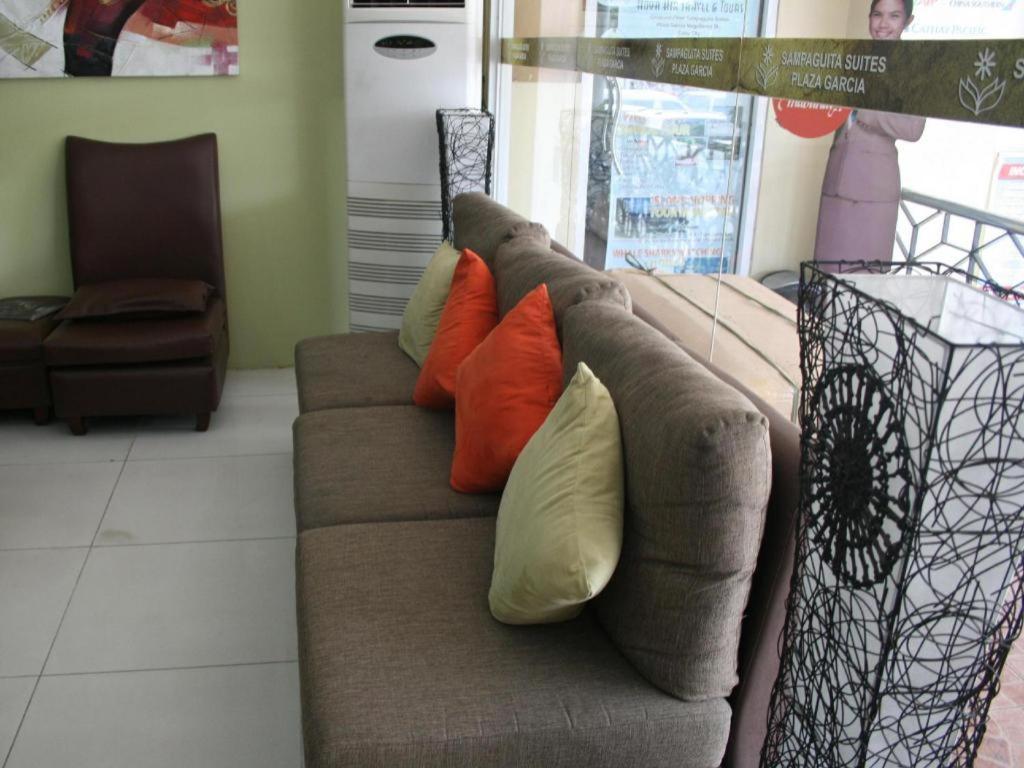 Sampaguita Plaza Garcia Hotel 3*