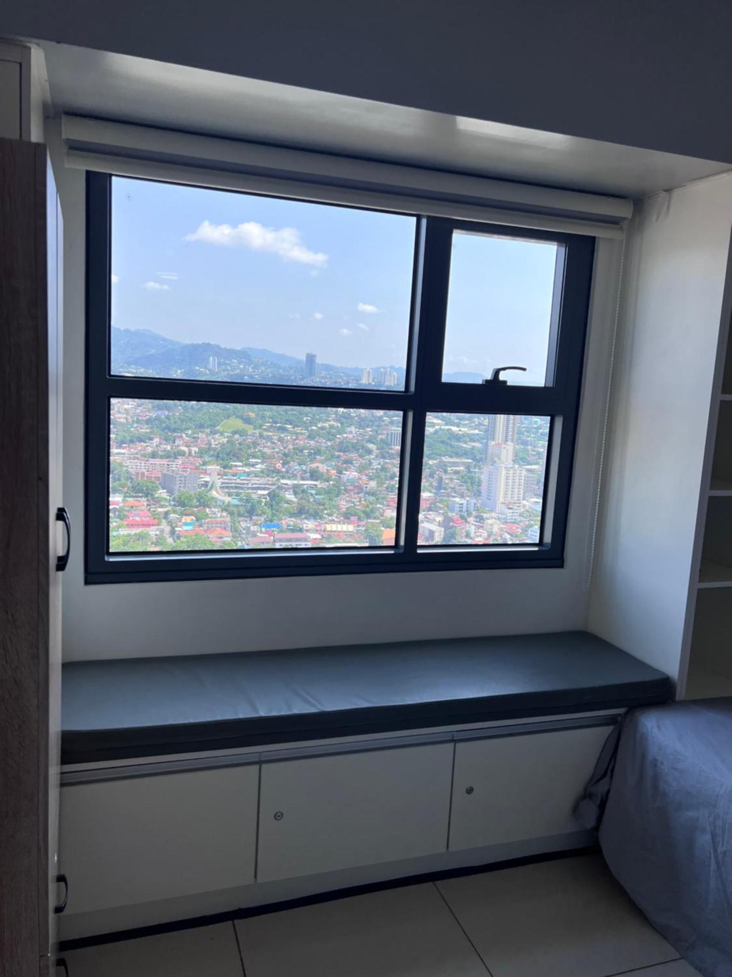 1 Bedrm Condo, Tower 2, Hor 101 Apartment