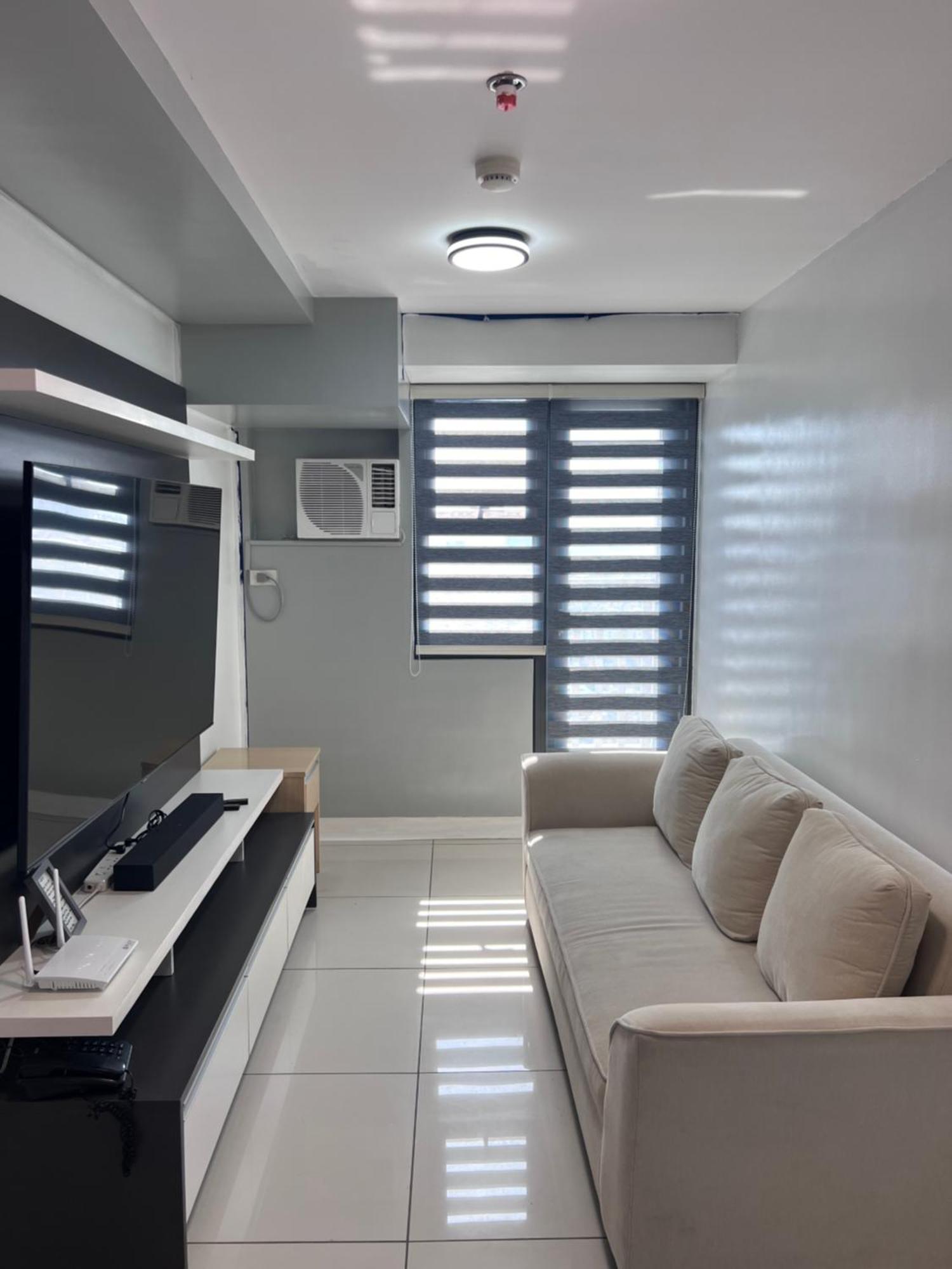 1 Bedrm Condo, Tower 2, Hor 101 Apartment *