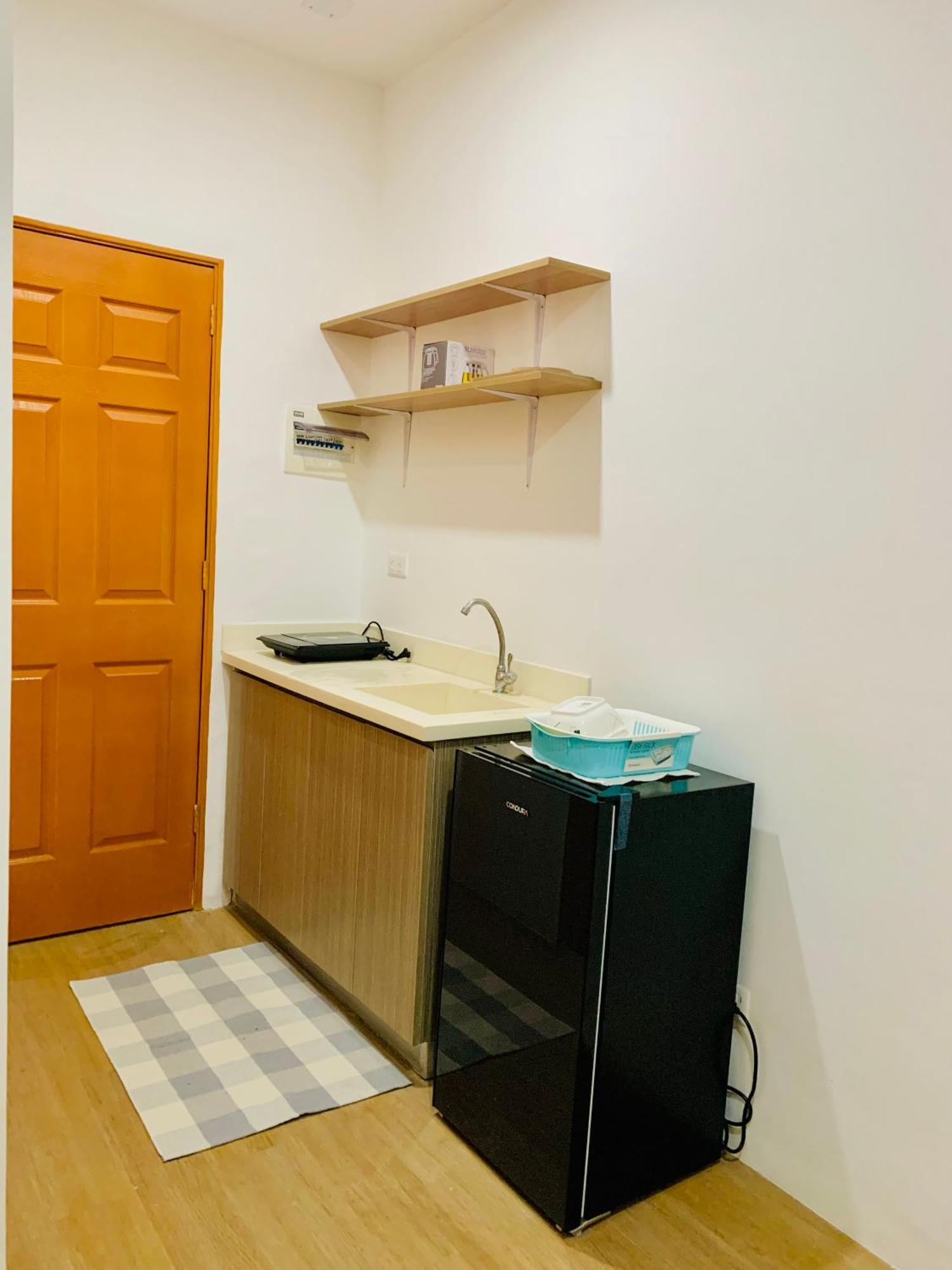 Hostel Phase 2 Bldg 1, Unit 1208, Bayanihan Flats 2 Mactan Lapu-Lapu City