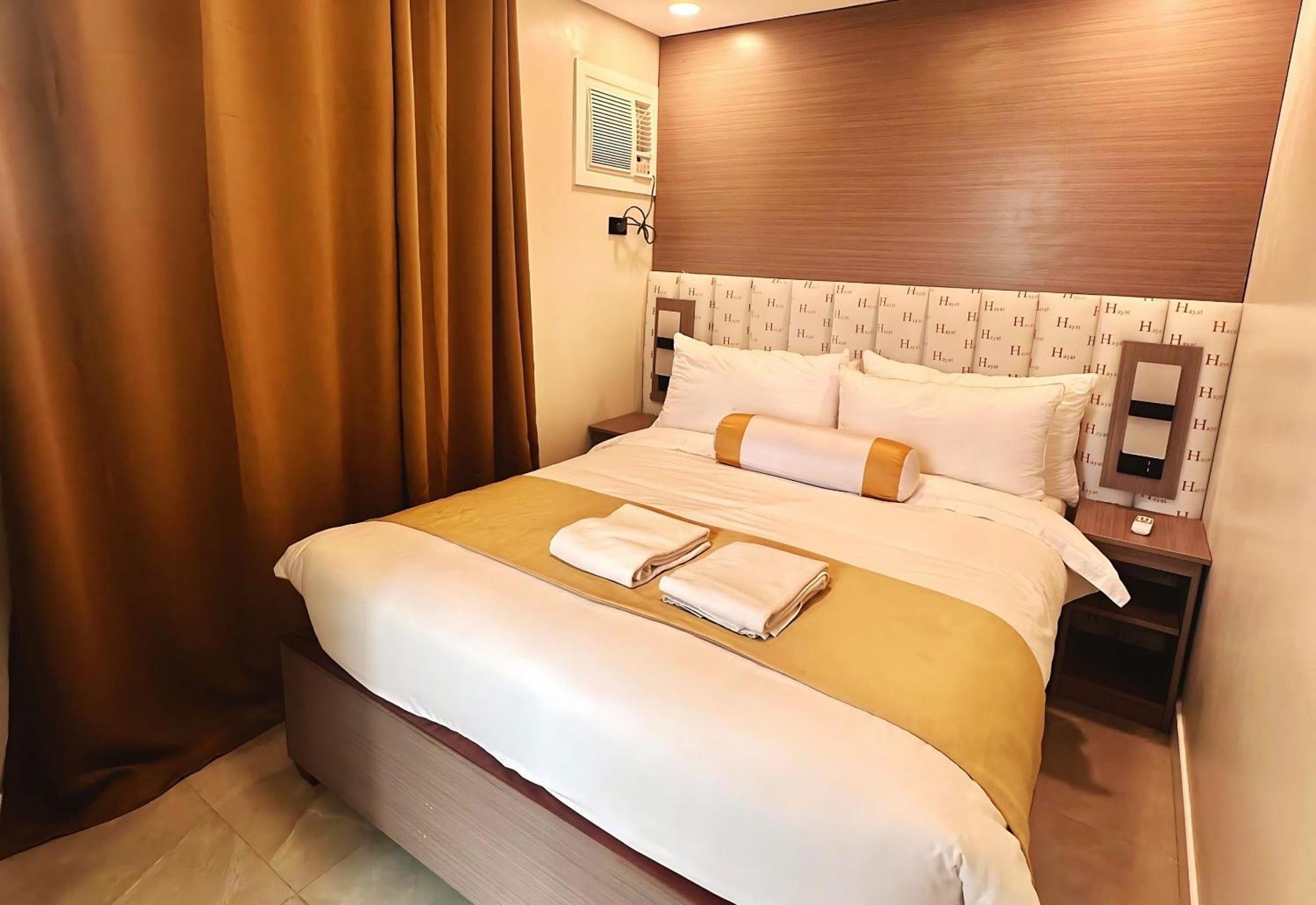 Hayat Sky Towers Hotel 3*