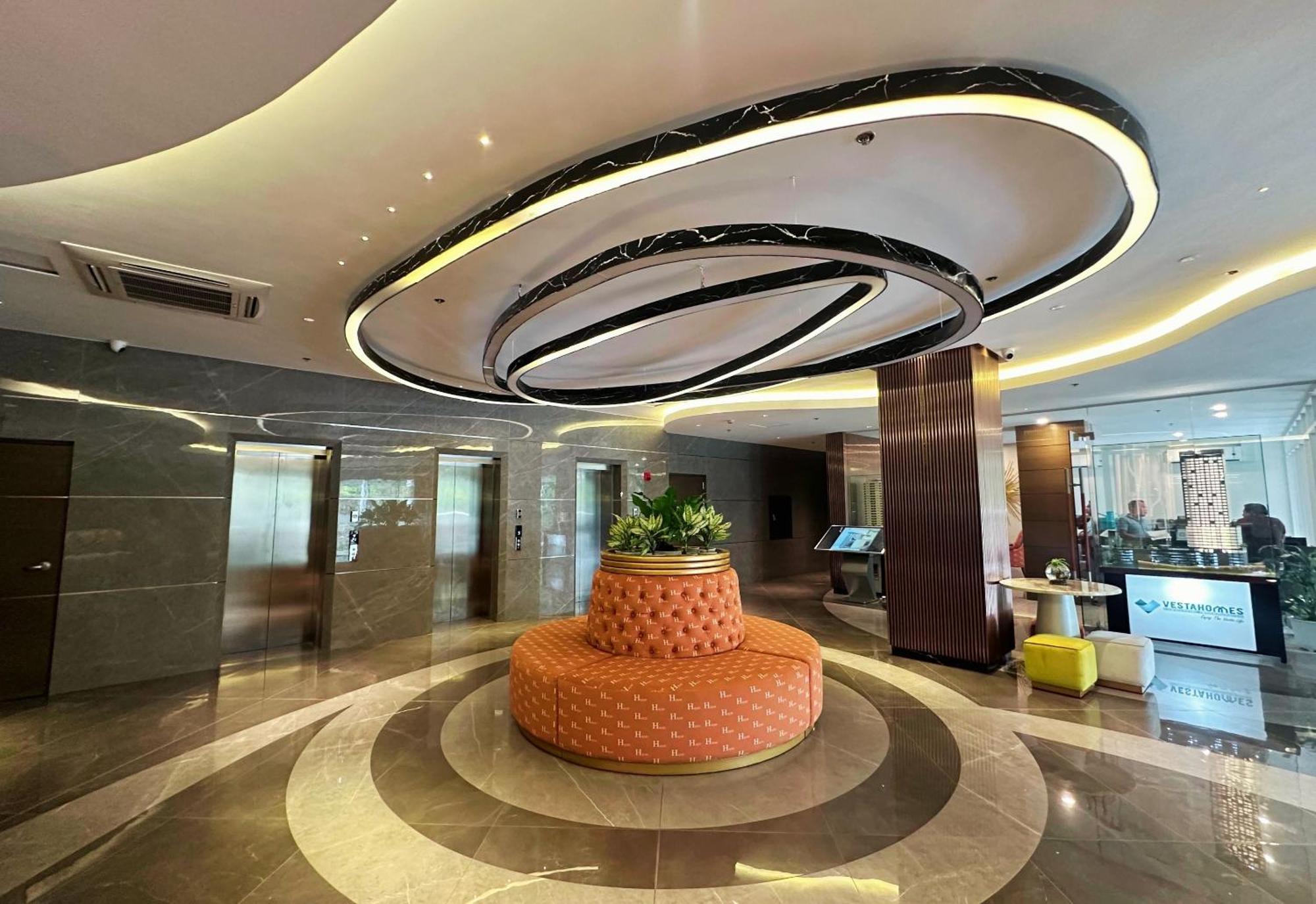Hayat Sky Towers Hotel 3*